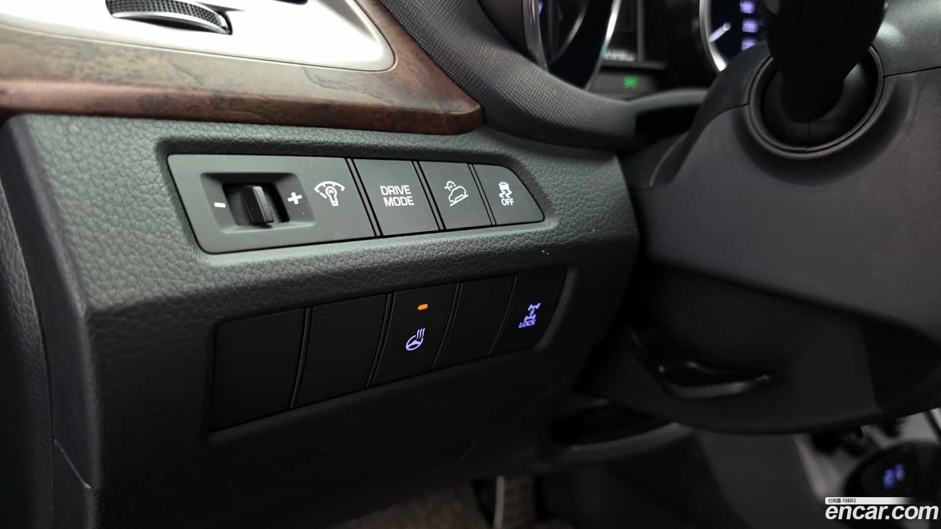 Maxcruz Hyundai 2016.3-OPTION-040