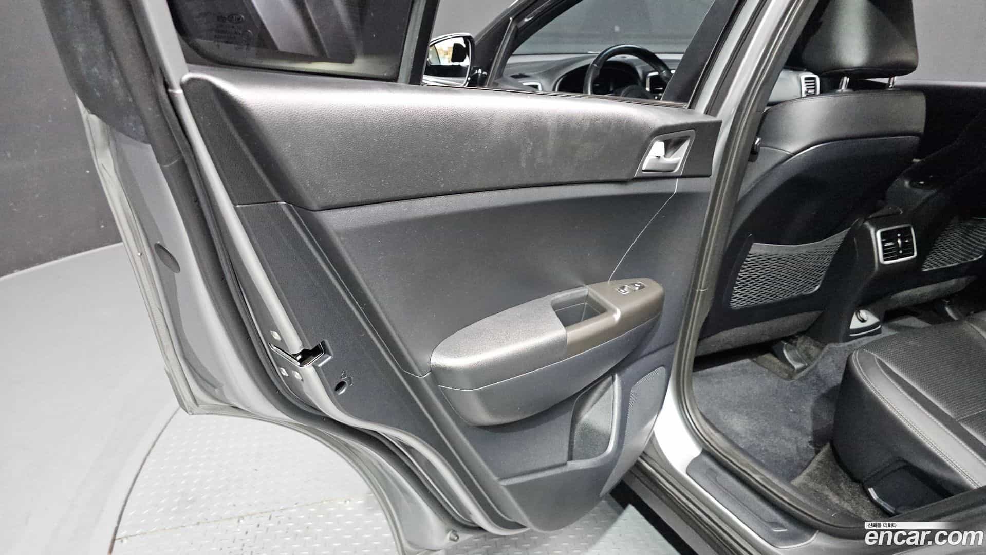 Sportage Kia 2021.5-INNER-035