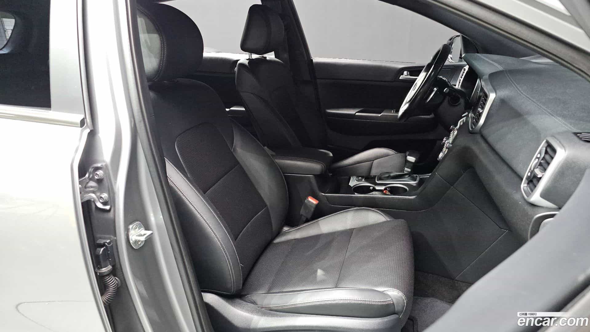 Sportage Kia 2021.5-INNER-036