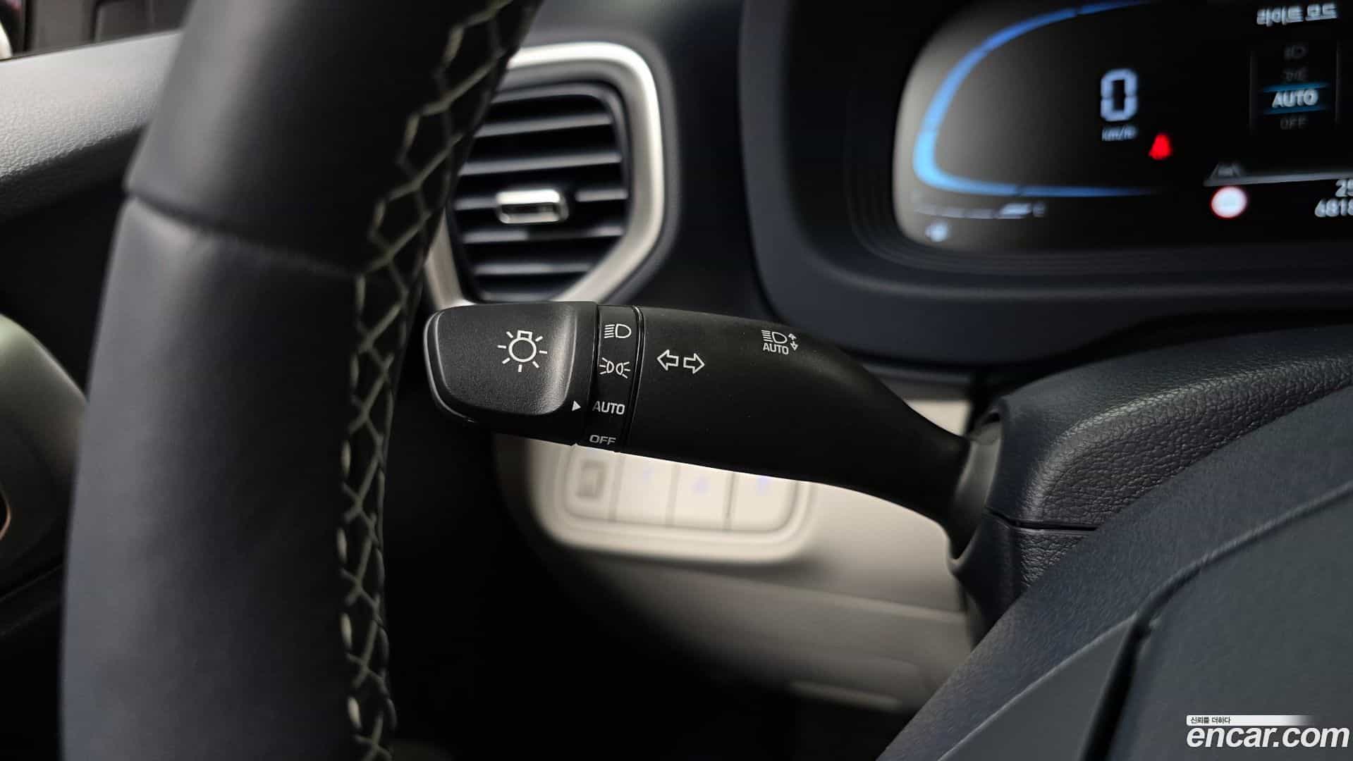 Venue Hyundai 2025.5-OPTION-040