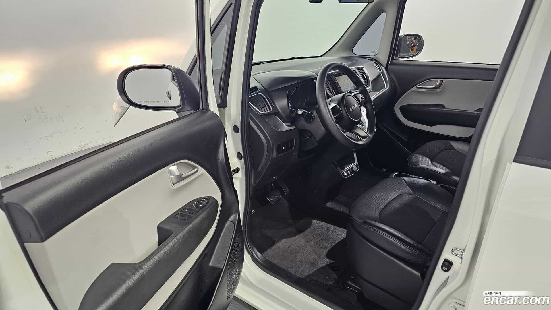 RAY Kia 2022.1-INNER-010