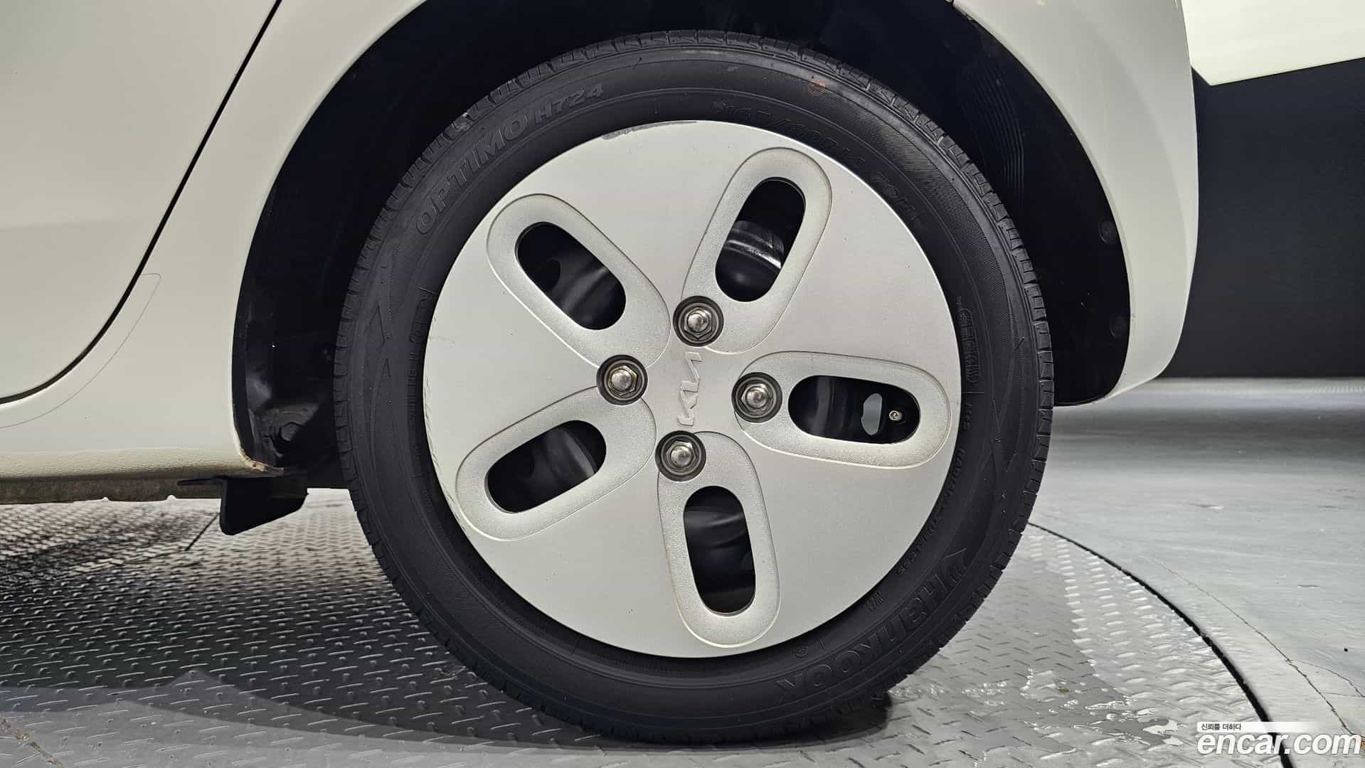 RAY Kia 2022.1-OUTER-031