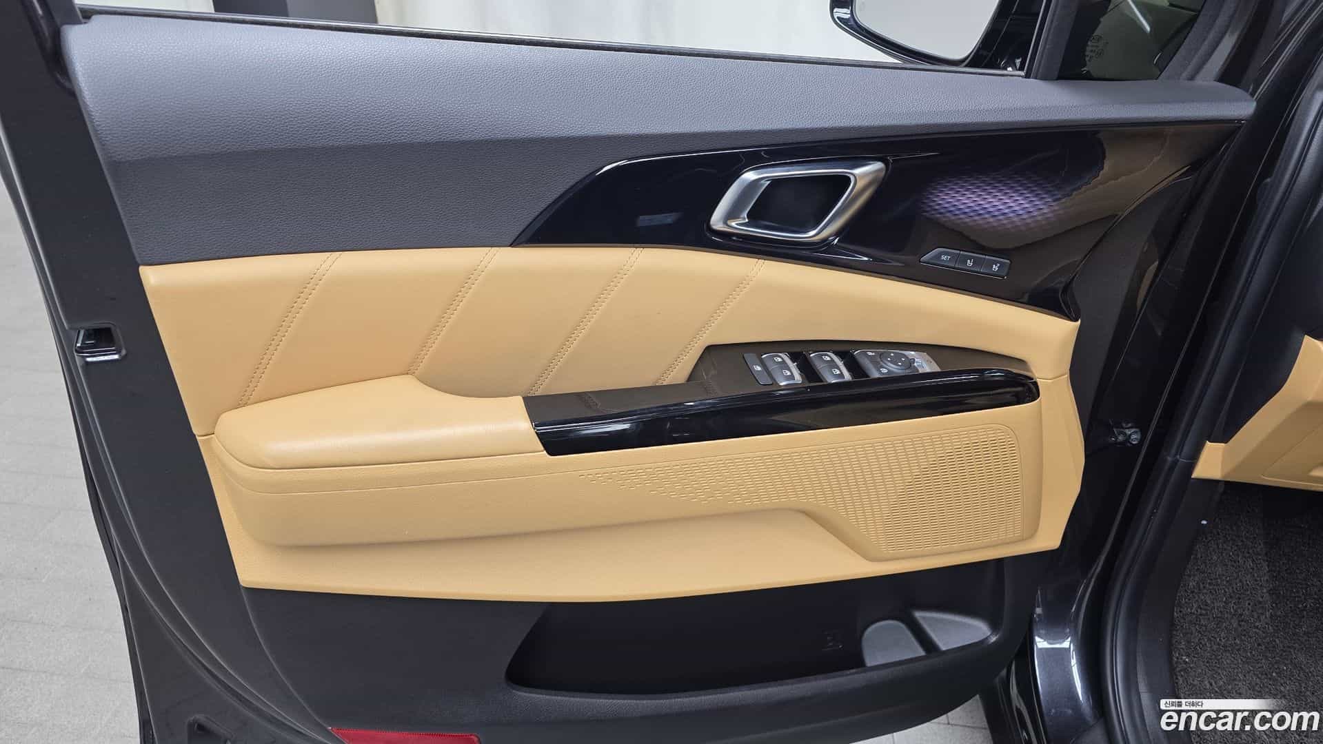 Canival Kia 2021.2-INNER-034
