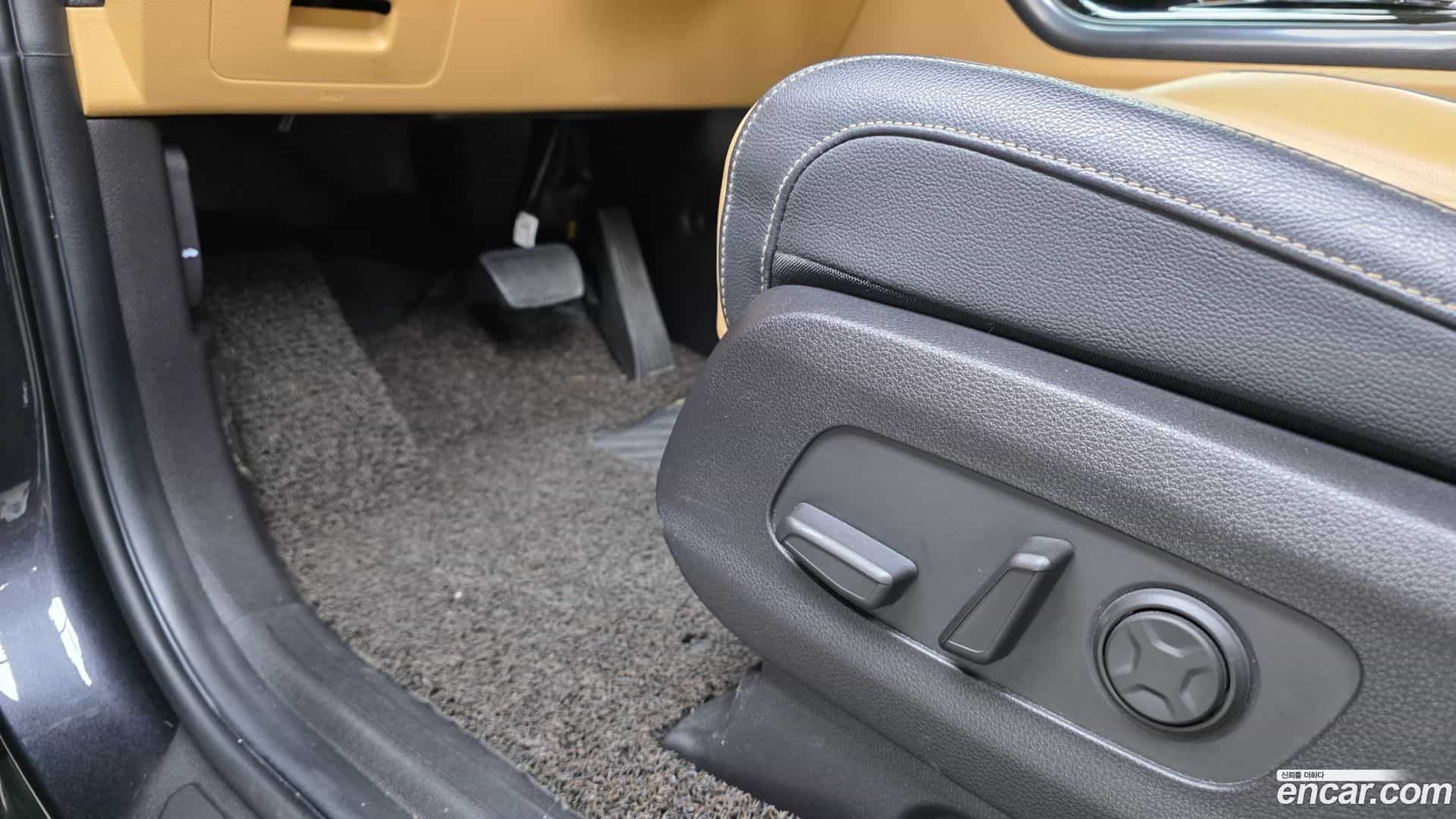 Canival Kia 2021.2-OPTION-047