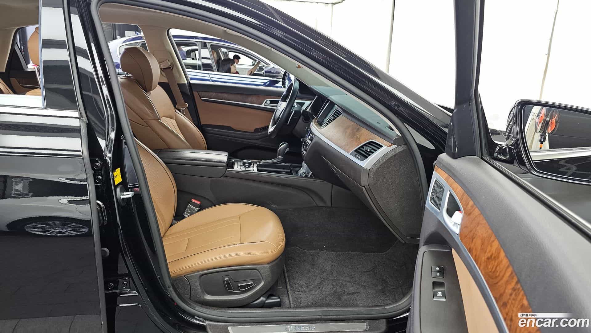 Genesis Hyundai 2014.3-OPTION-015
