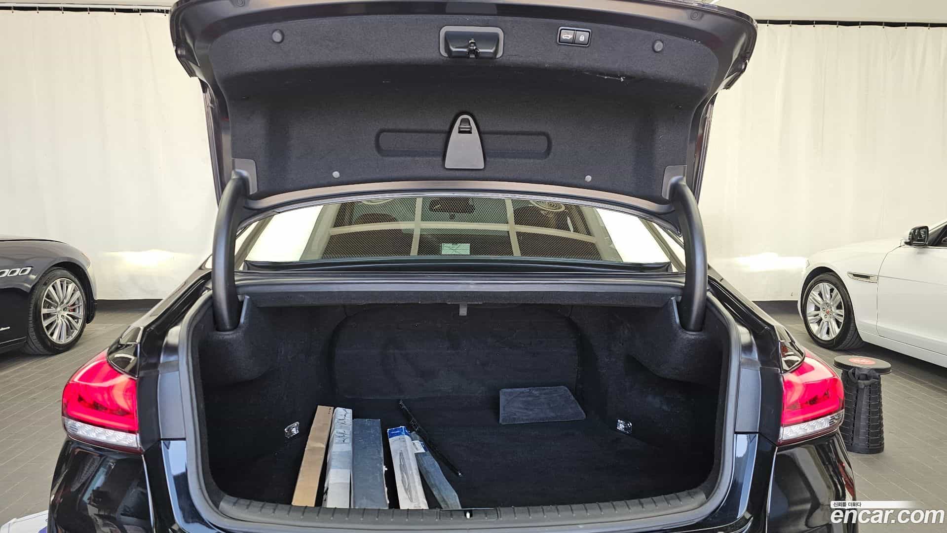 Genesis Hyundai 2014.3-OPTION-024