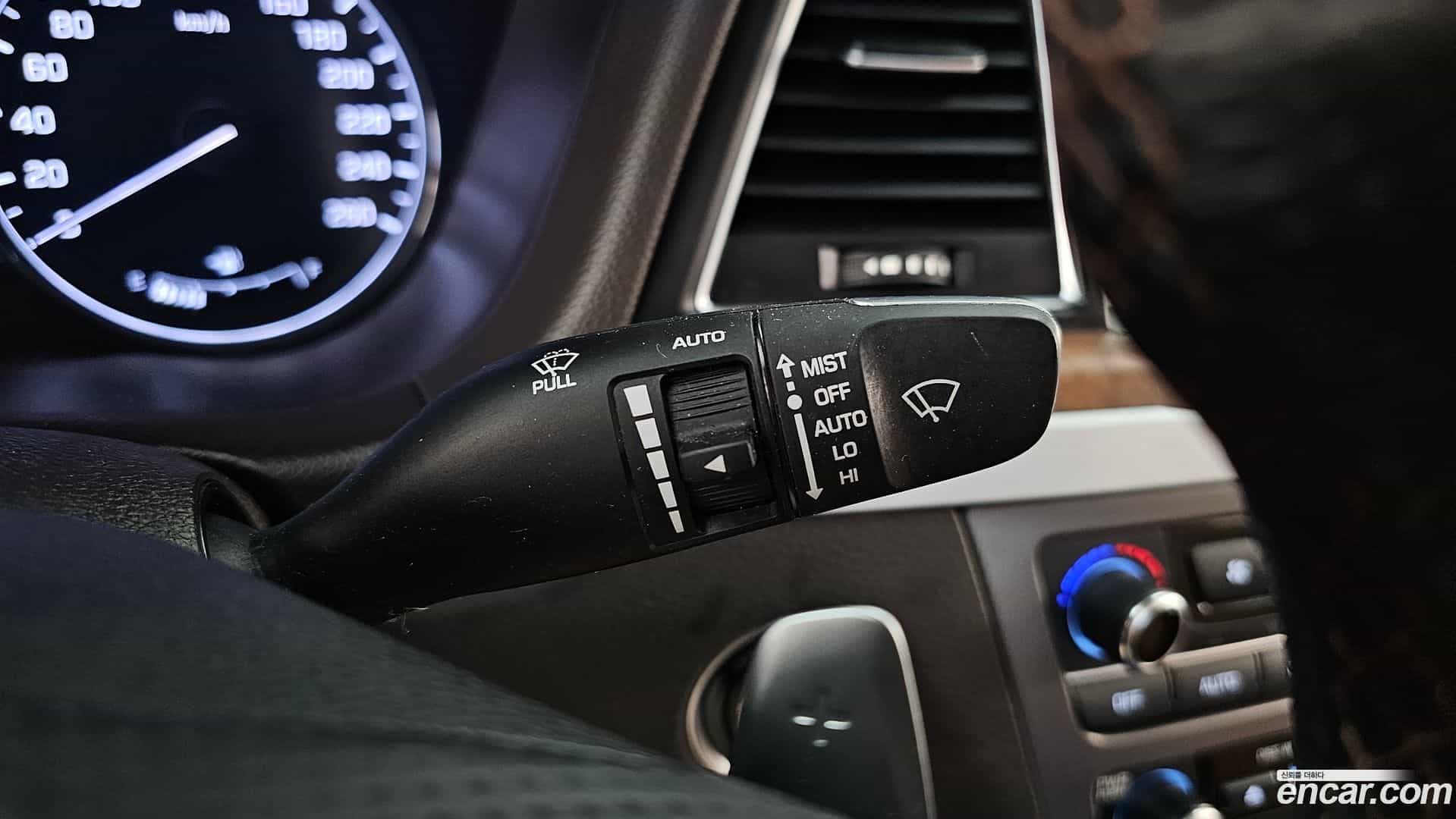 Genesis Hyundai 2014.3-OPTION-042