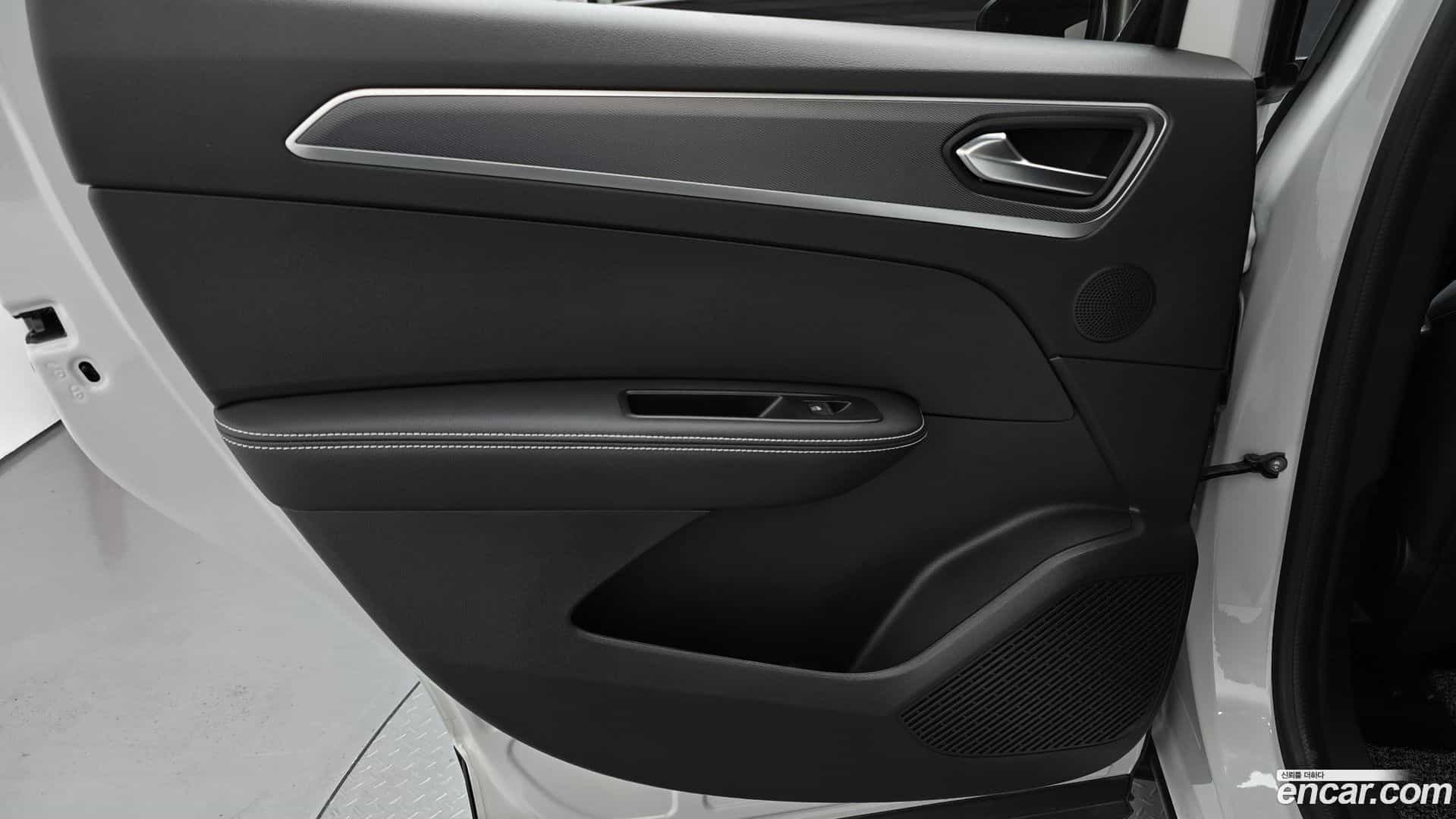XM3 Renault Korea 2022.8-INNER-035