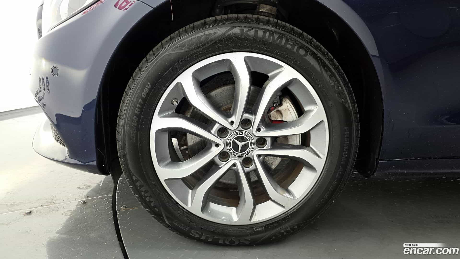 C-Class Mercedes-Benz 2017.6-OUTER-005
