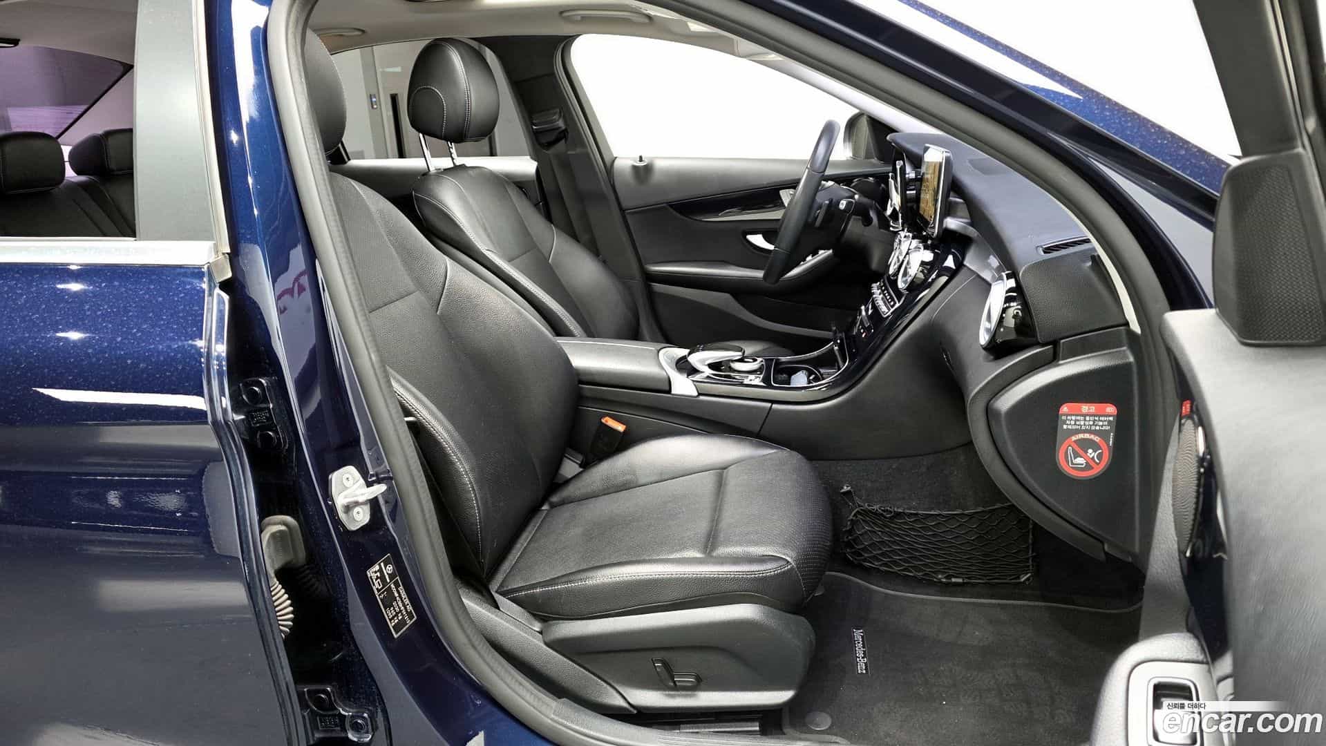 C-Class Mercedes-Benz 2017.6-OPTION-015