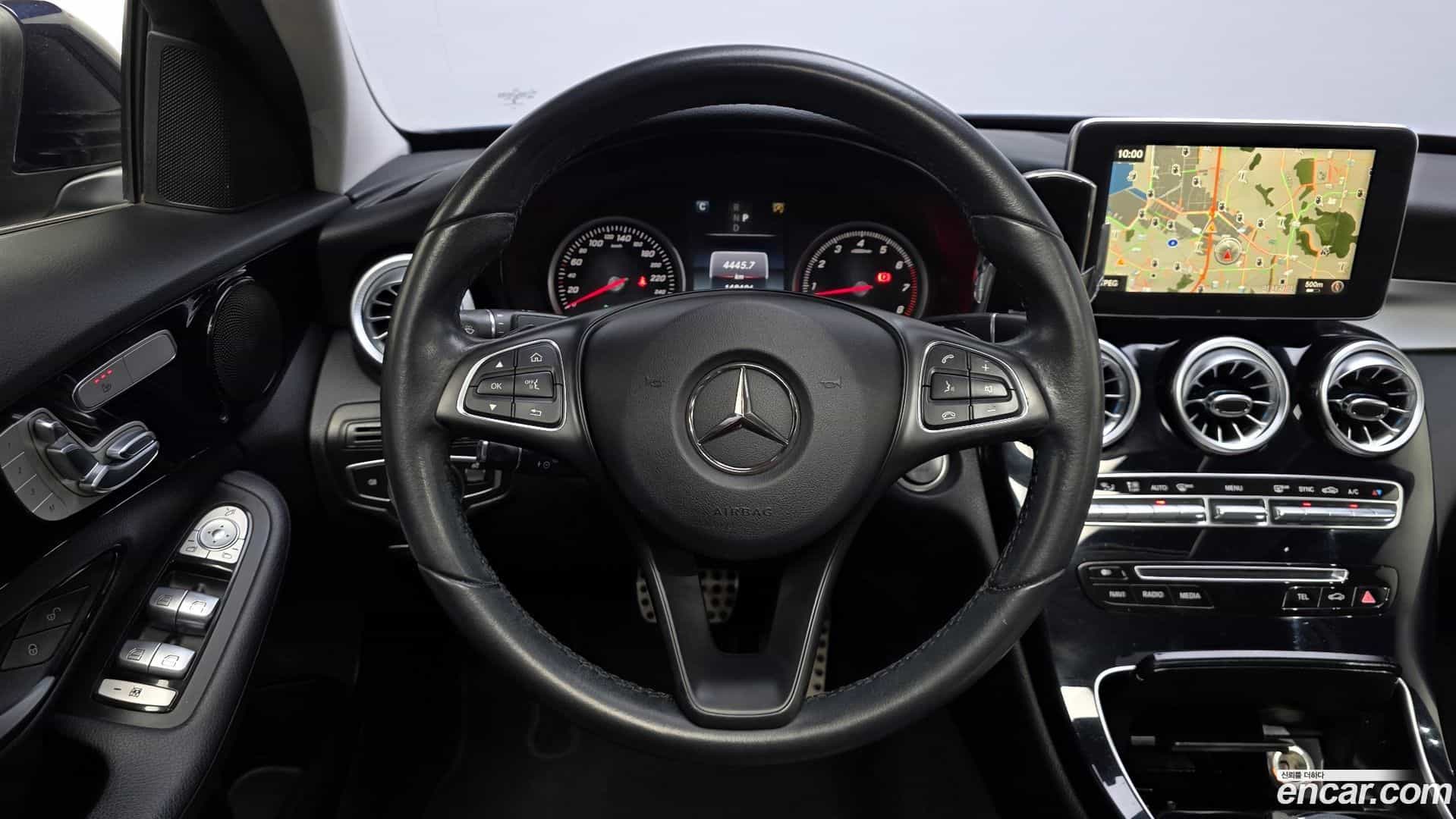 C-Class Mercedes-Benz 2017.6-OPTION-017