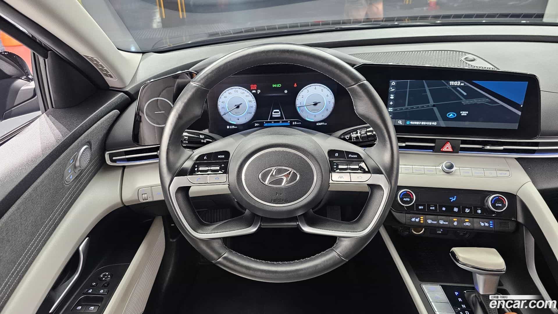 AVANTE Hyundai 2022.4-OPTION-017