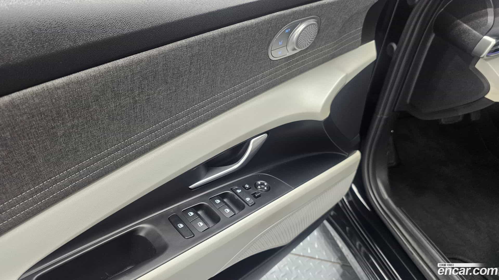 AVANTE Hyundai 2022.4-OPTION-021