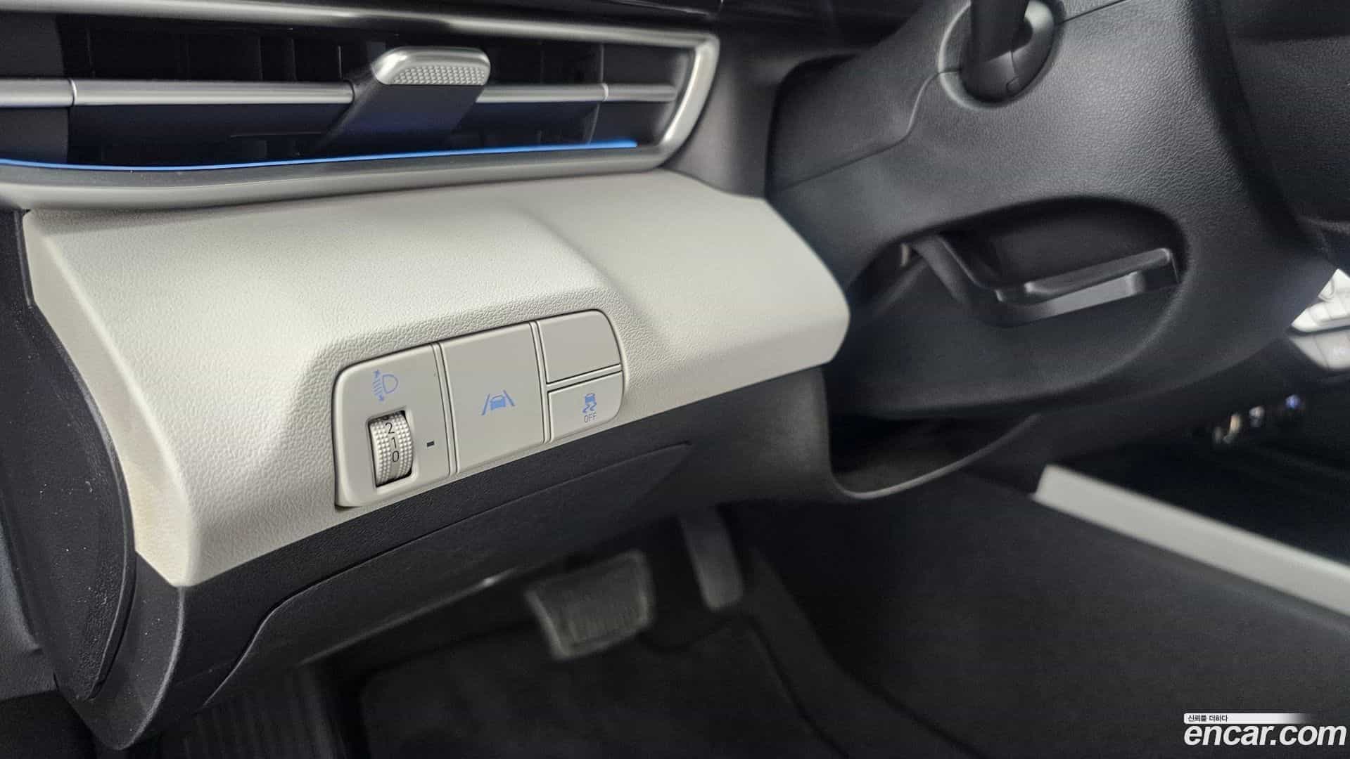 AVANTE Hyundai 2022.4-OPTION-022