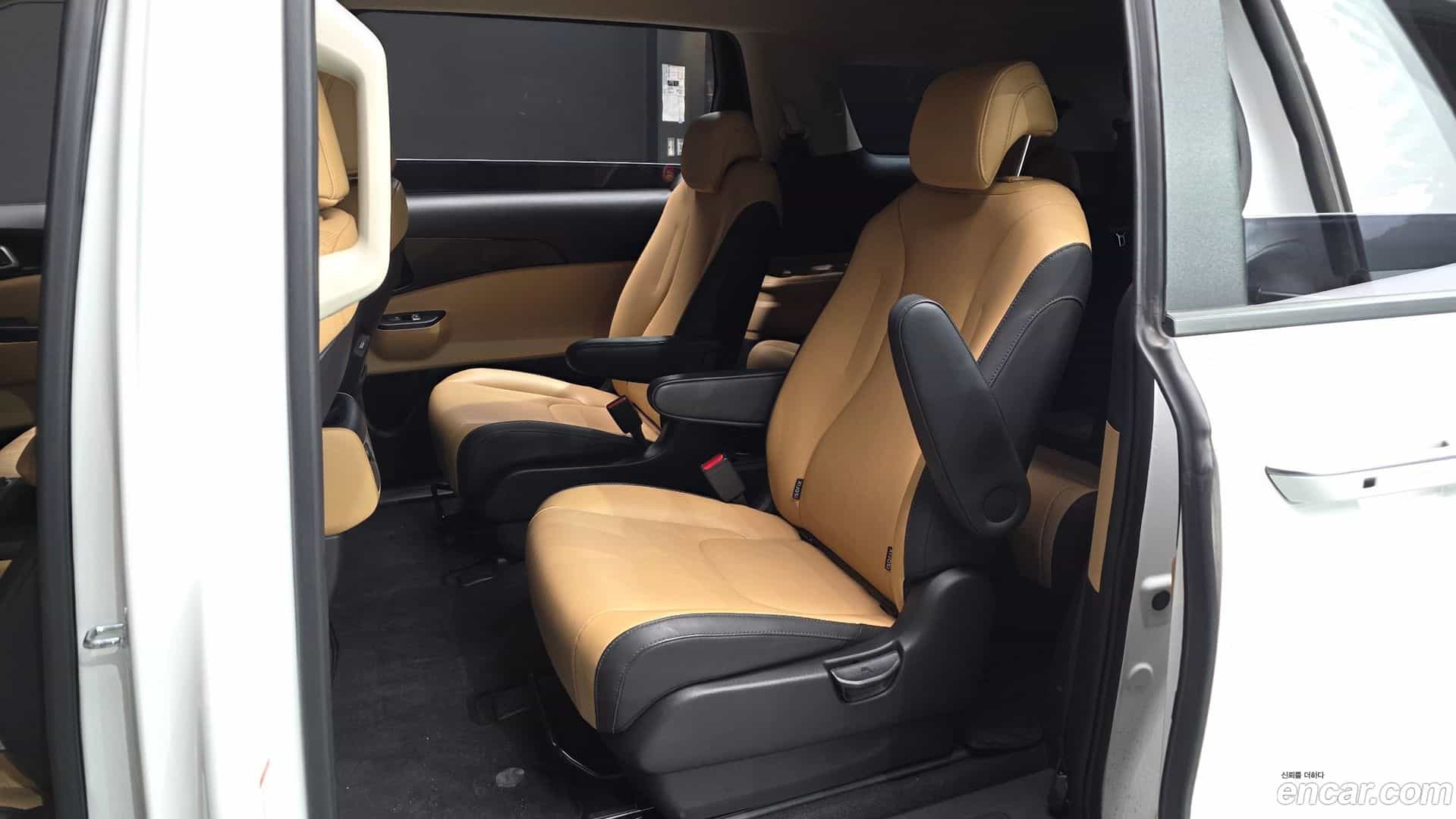 Canival Kia 2023.1-OPTION-016
