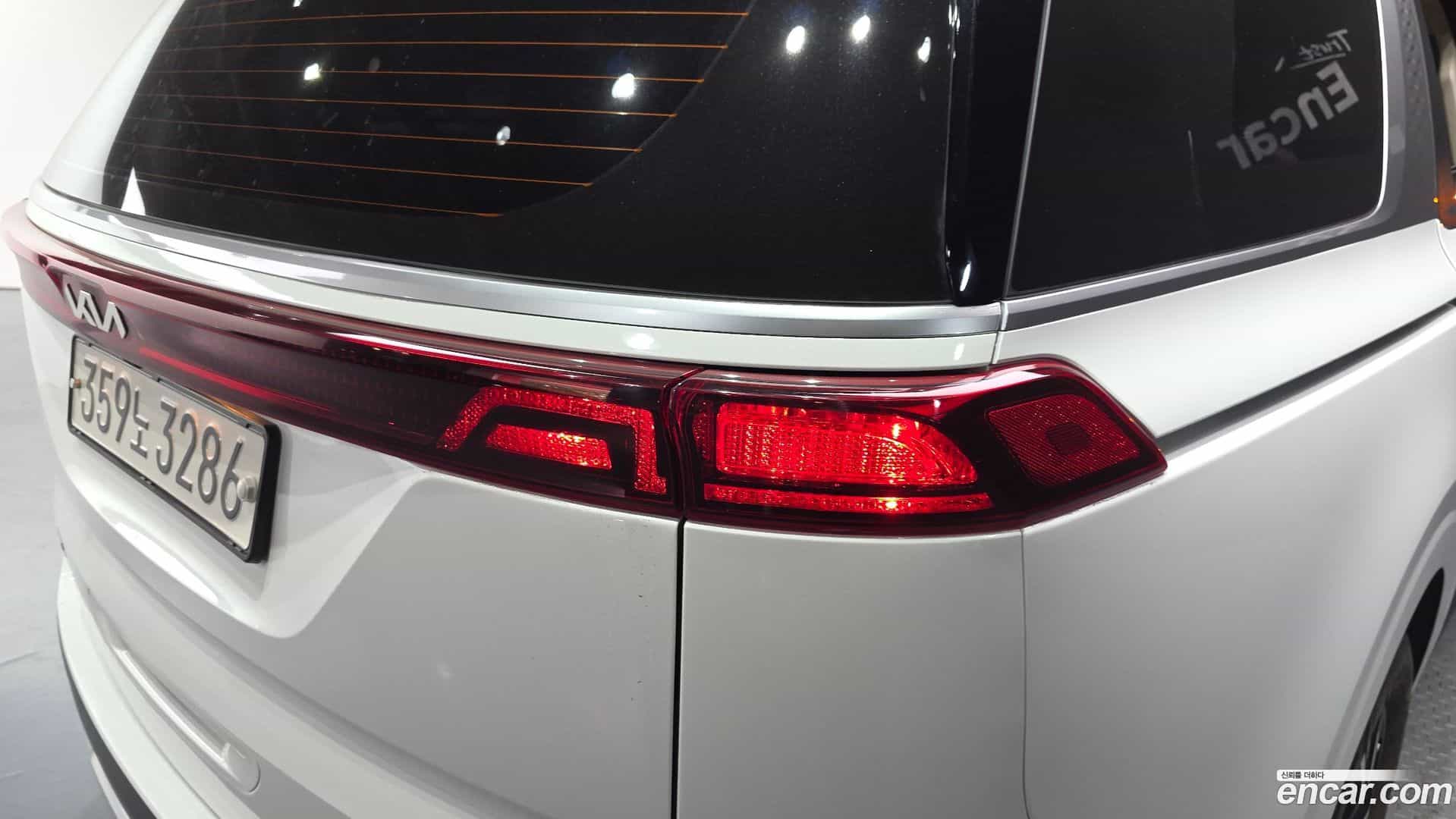 Canival Kia 2023.1-OUTER-033