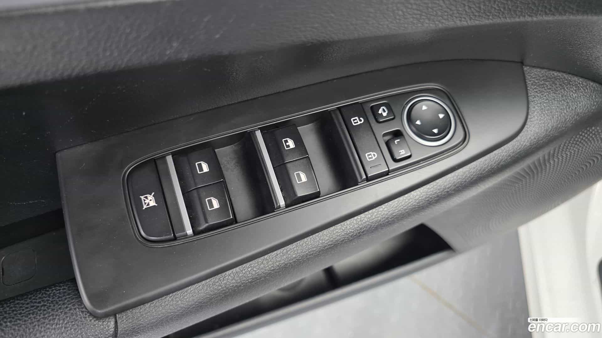 K3 Kia 2022.6-OPTION-041