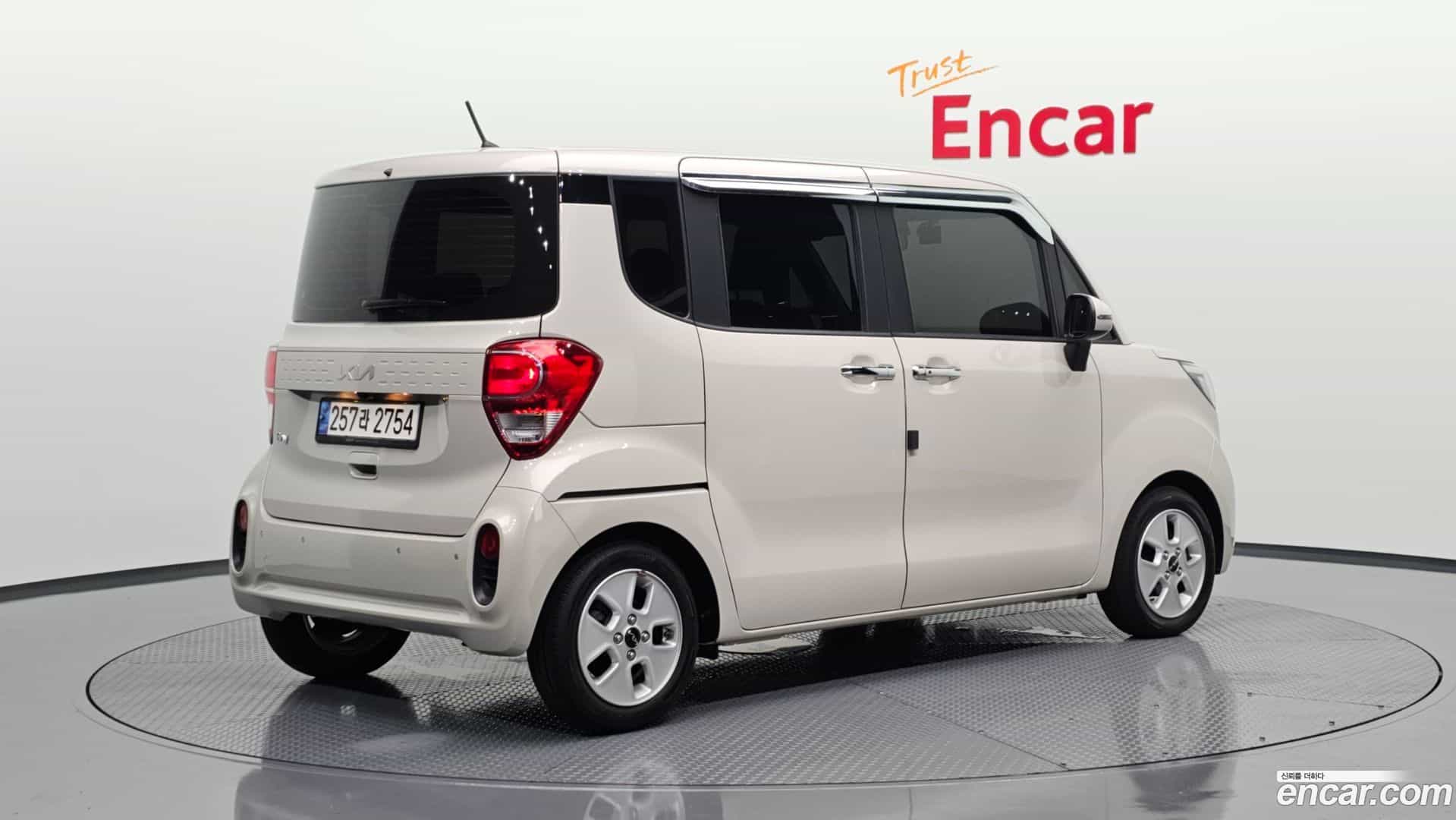 RAY Kia 2021.9-OUTER-002