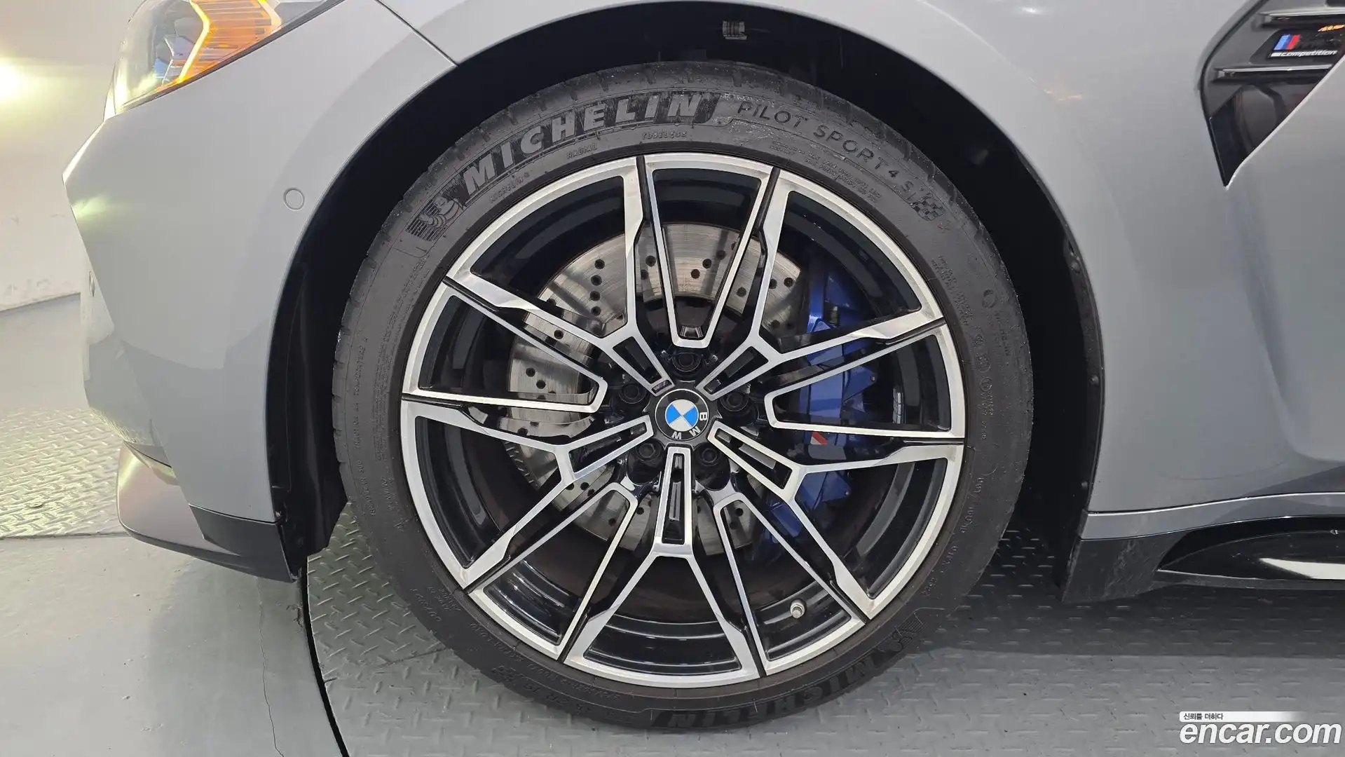 M3 BMW 2022.2-OUTER-005