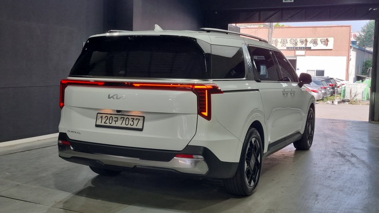 Canival Kia 2024.9-OUTER-002