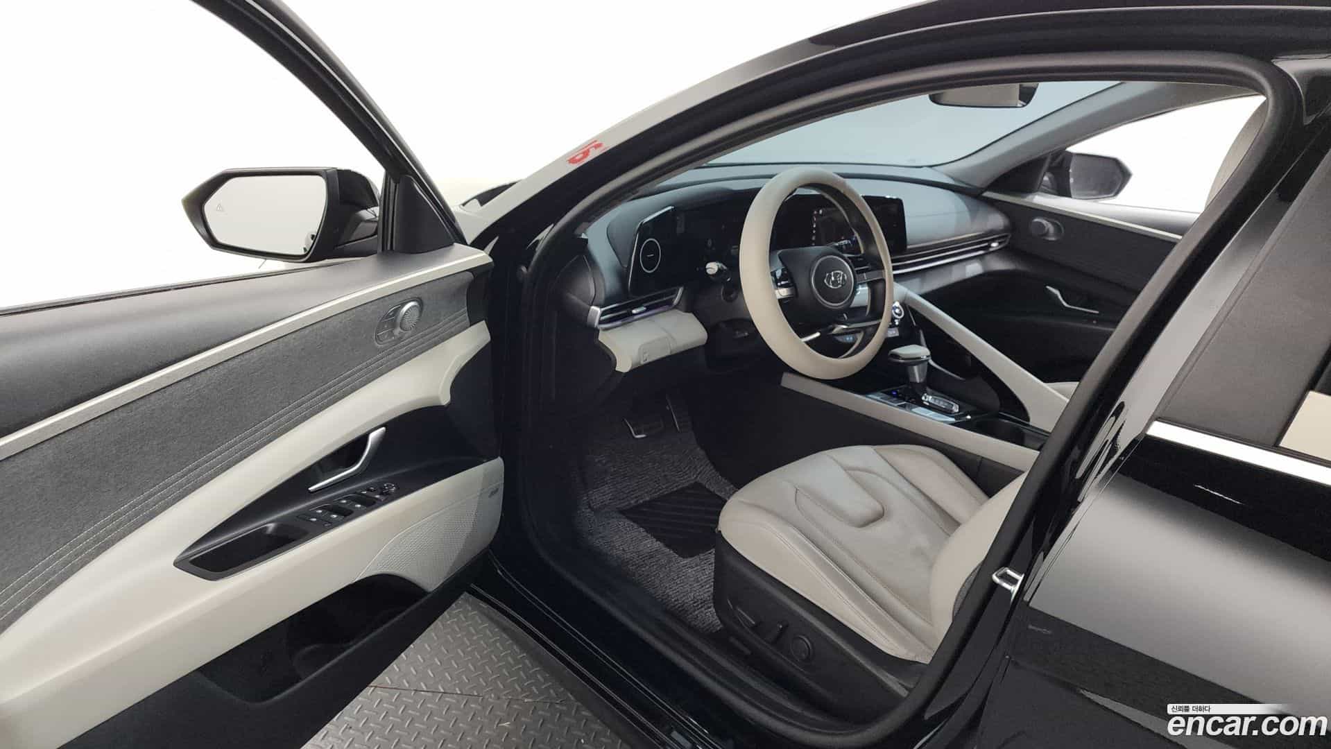 AVANTE Hyundai 2020.3-INNER-010