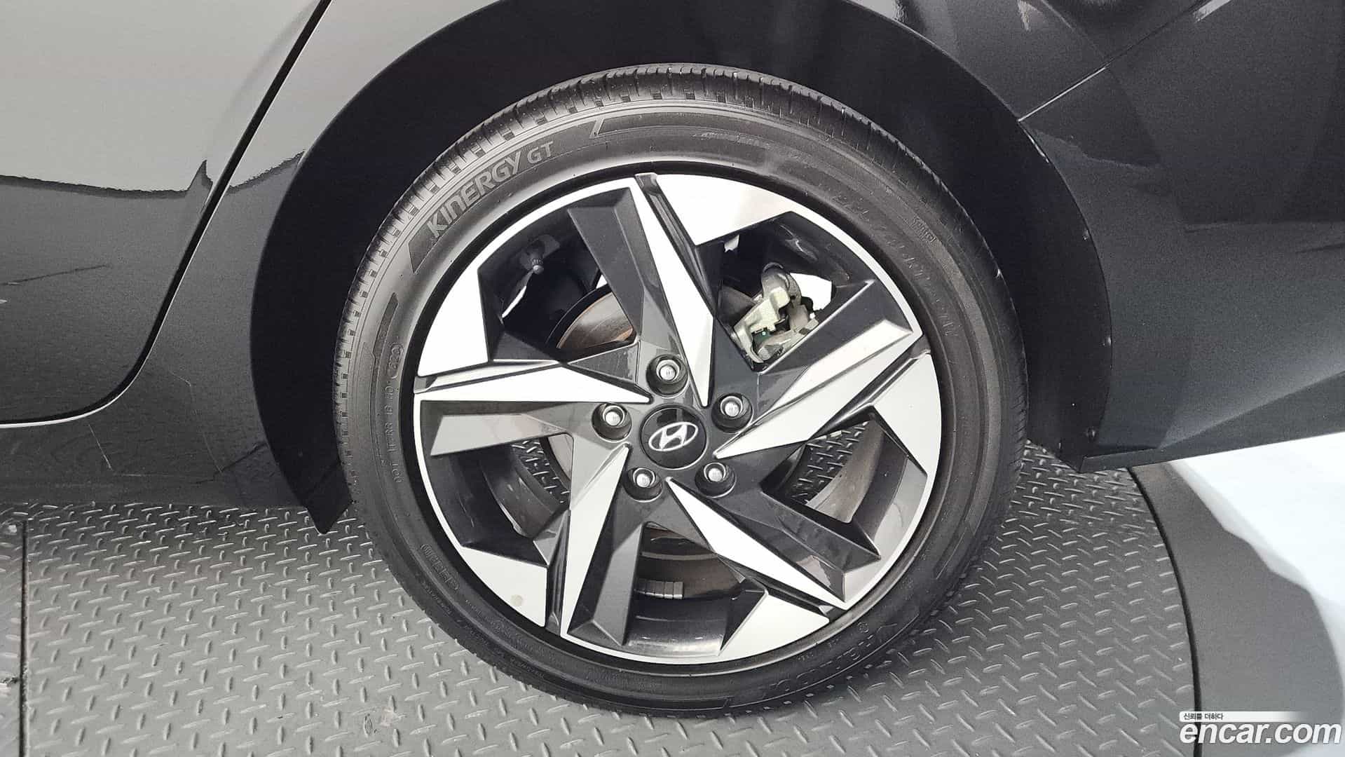 AVANTE Hyundai 2020.3-OUTER-031