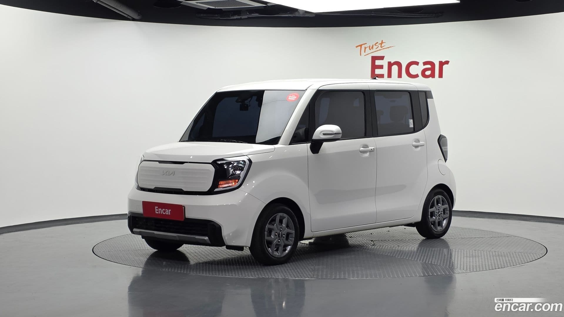 Main__Slider__Photo:RAY Kia 2023.3-0