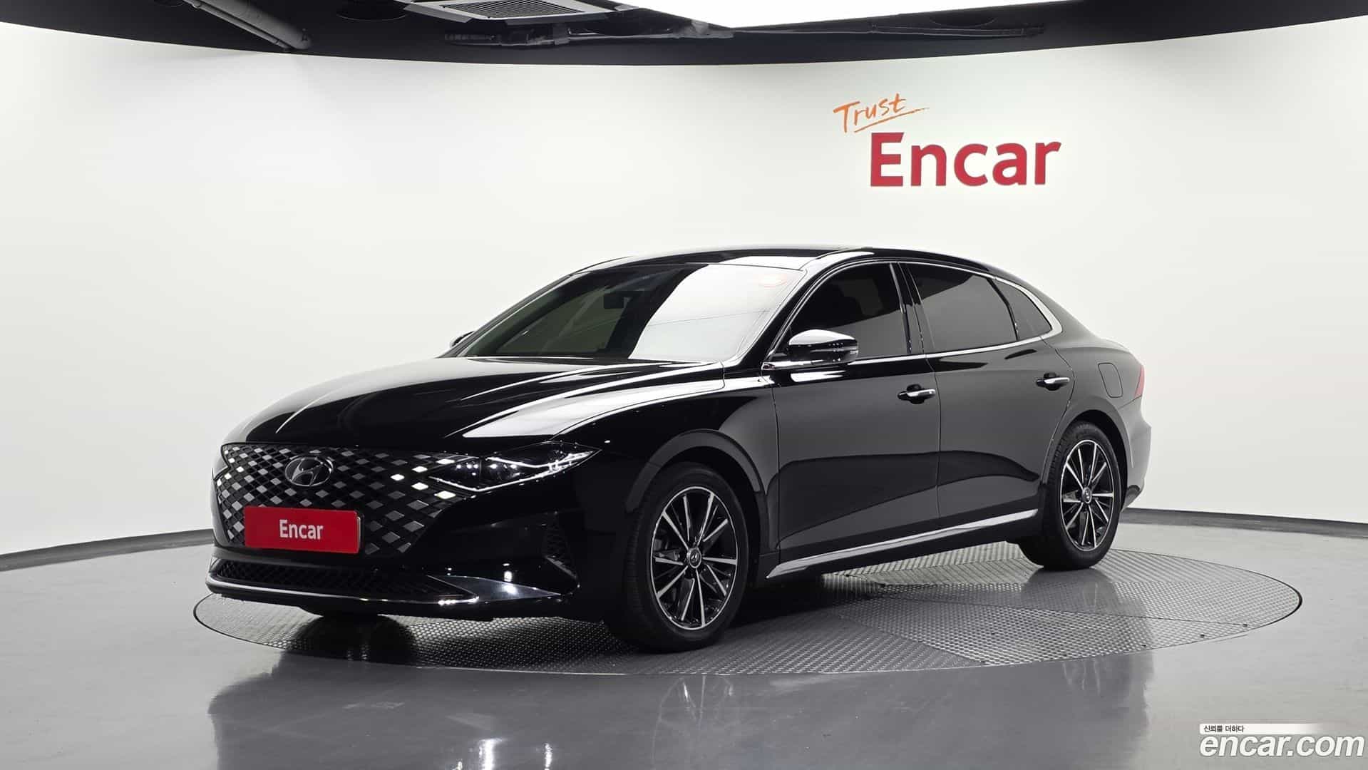 Grandeur Hyundai 2021.3-OUTER-001