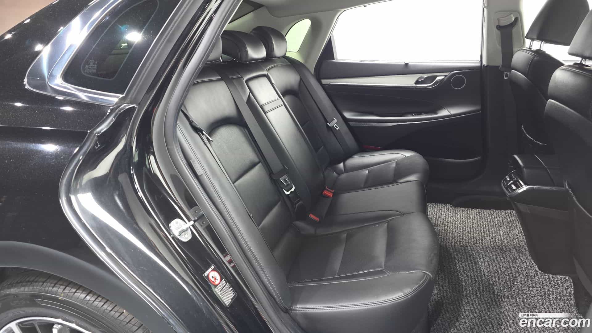 Grandeur Hyundai 2021.3-OPTION-015