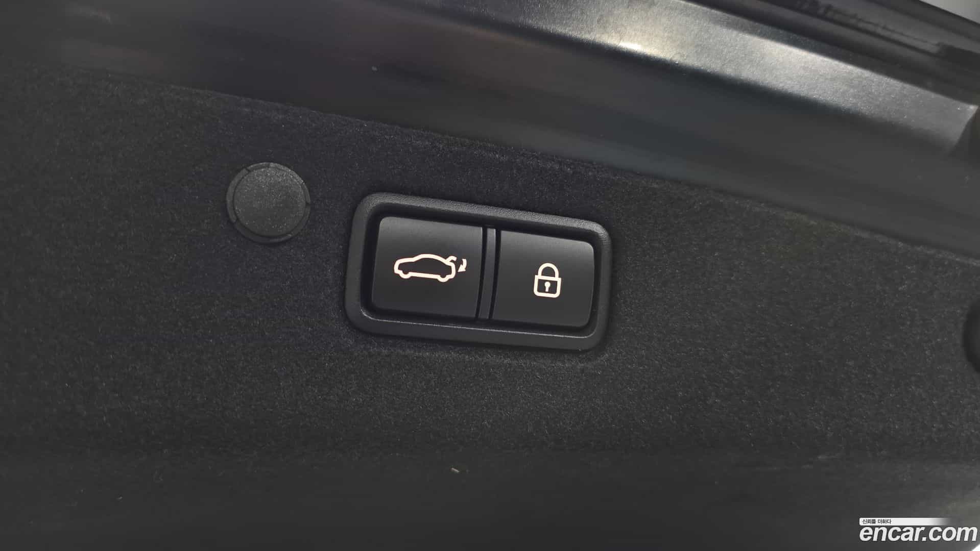 Grandeur Hyundai 2021.3-OPTION-024