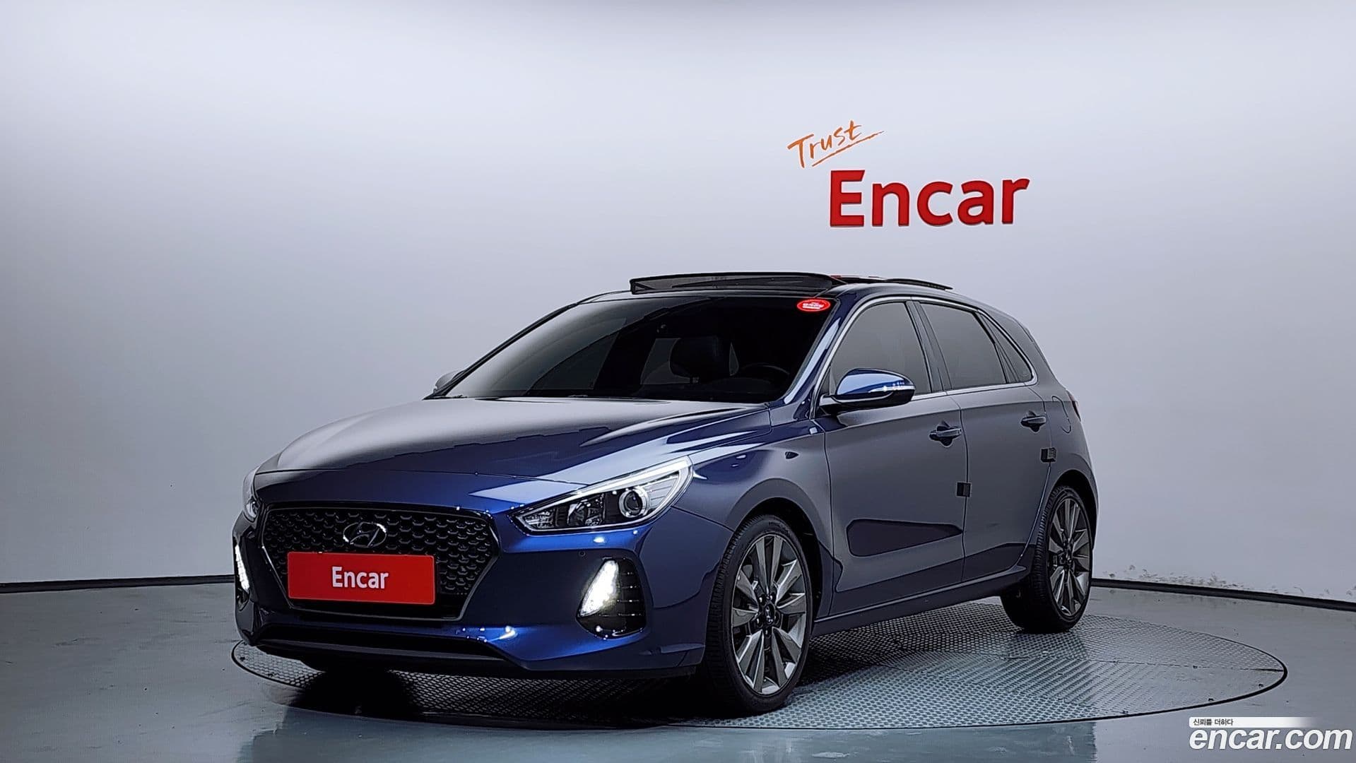 Main__Slider__Photo:i30 Hyundai 2017.6-0