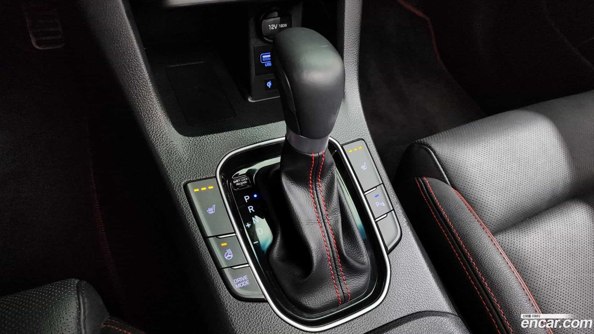 i30 Hyundai 2017.6-INNER-009
