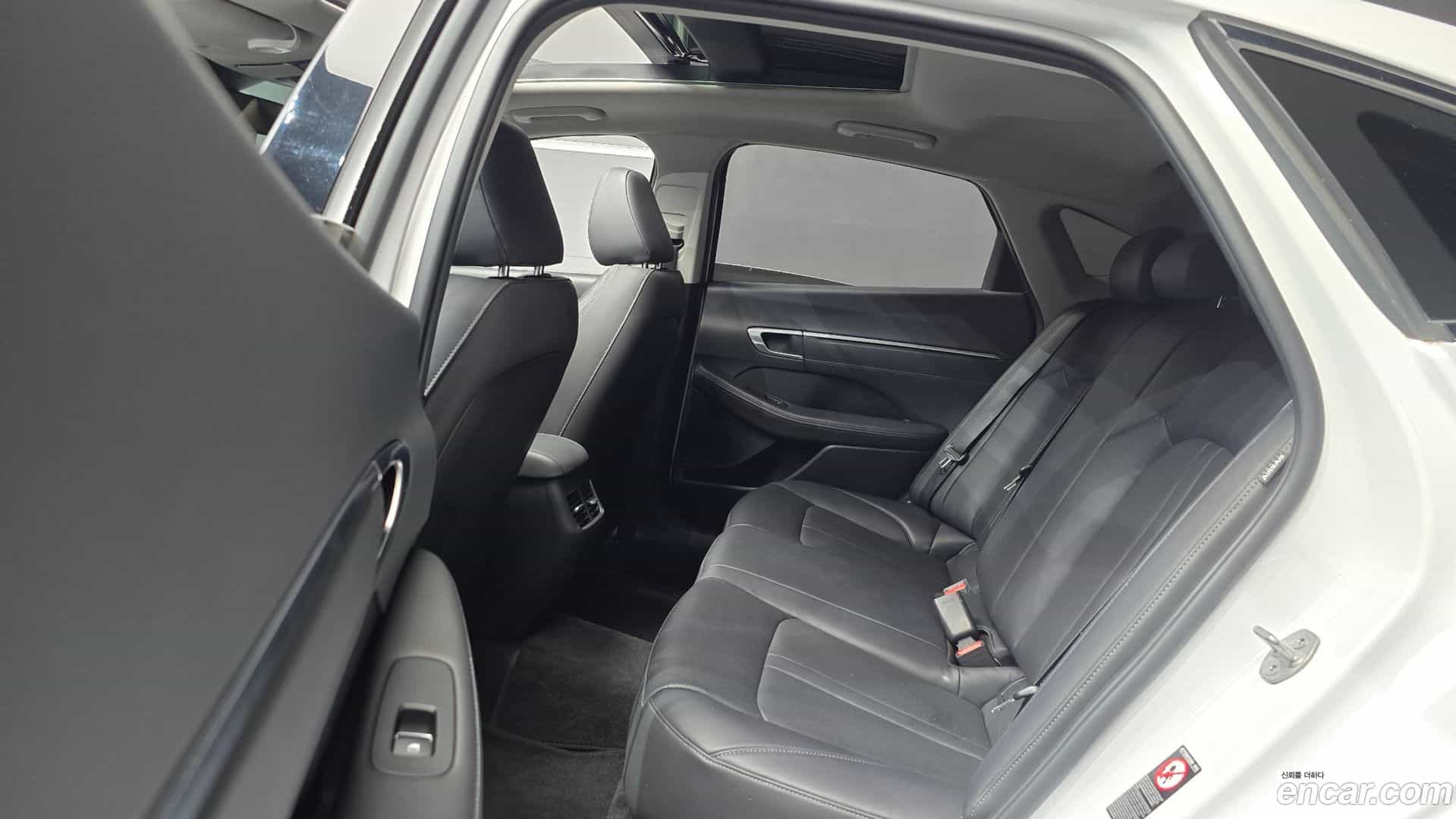 Sonata Hyundai 2022.6-OPTION-016