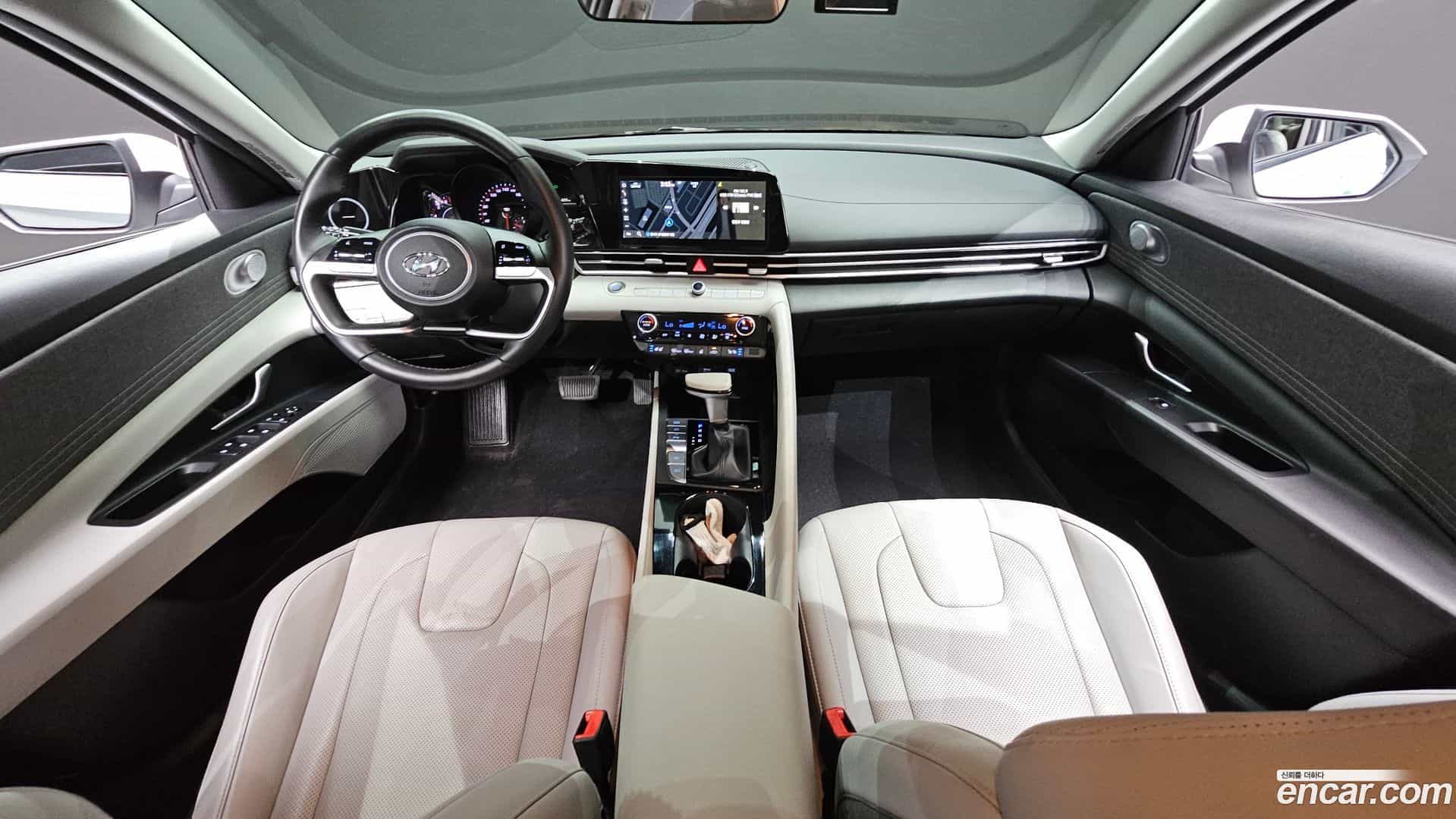 AVANTE Hyundai 2022.5-OUTER-006
