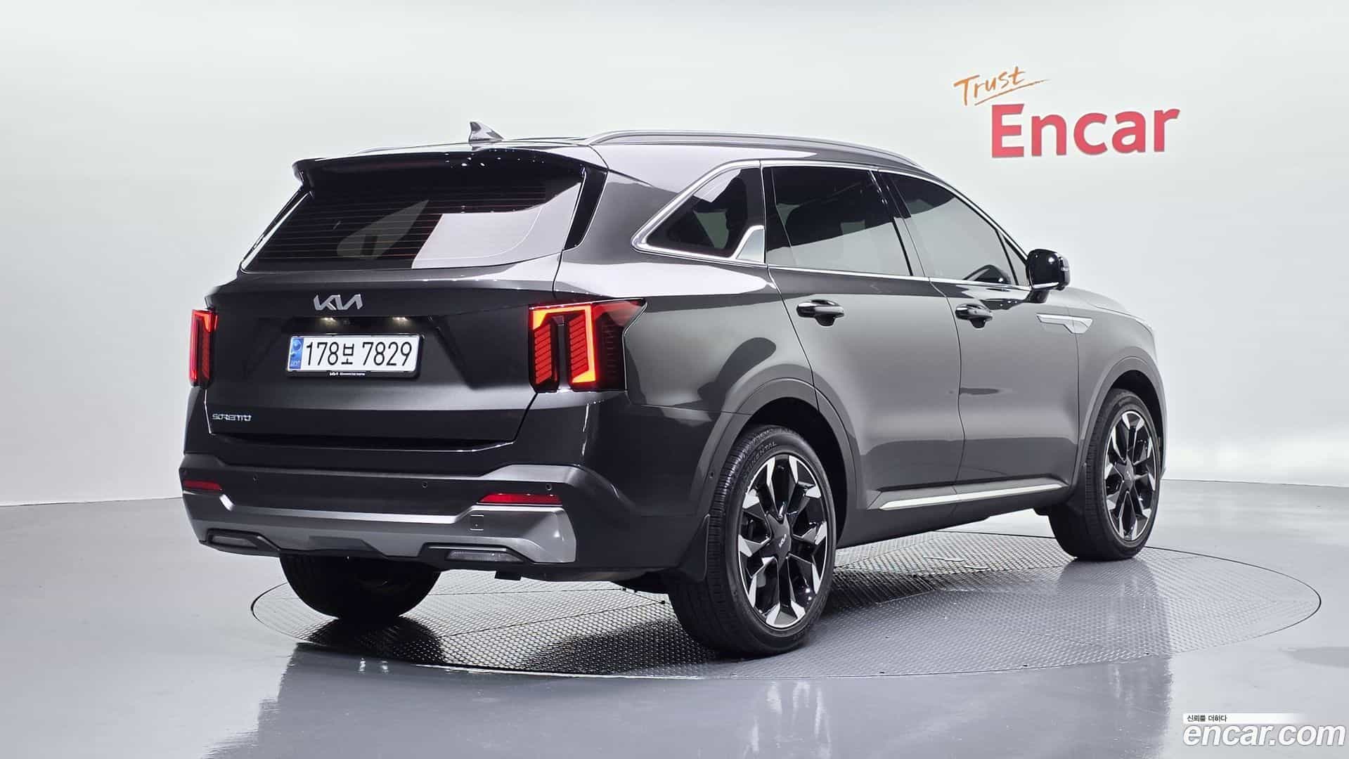 Sorento Kia 2024.2-OUTER-002