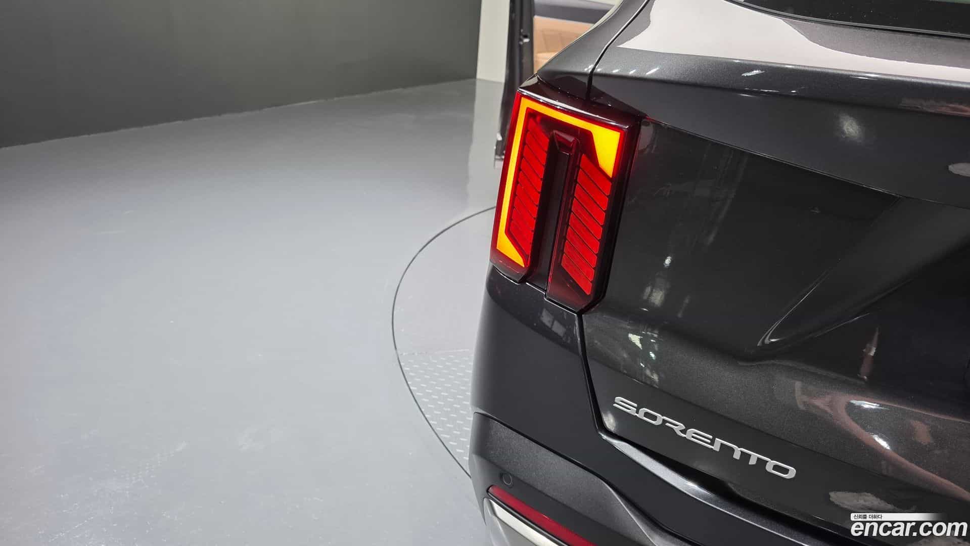 Sorento Kia 2024.2-OUTER-033