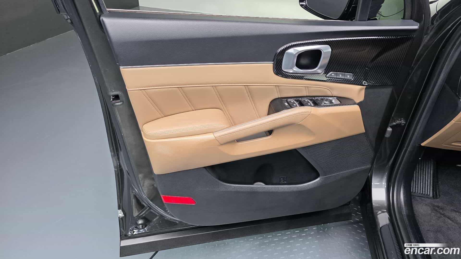 Sorento Kia 2024.2-INNER-034
