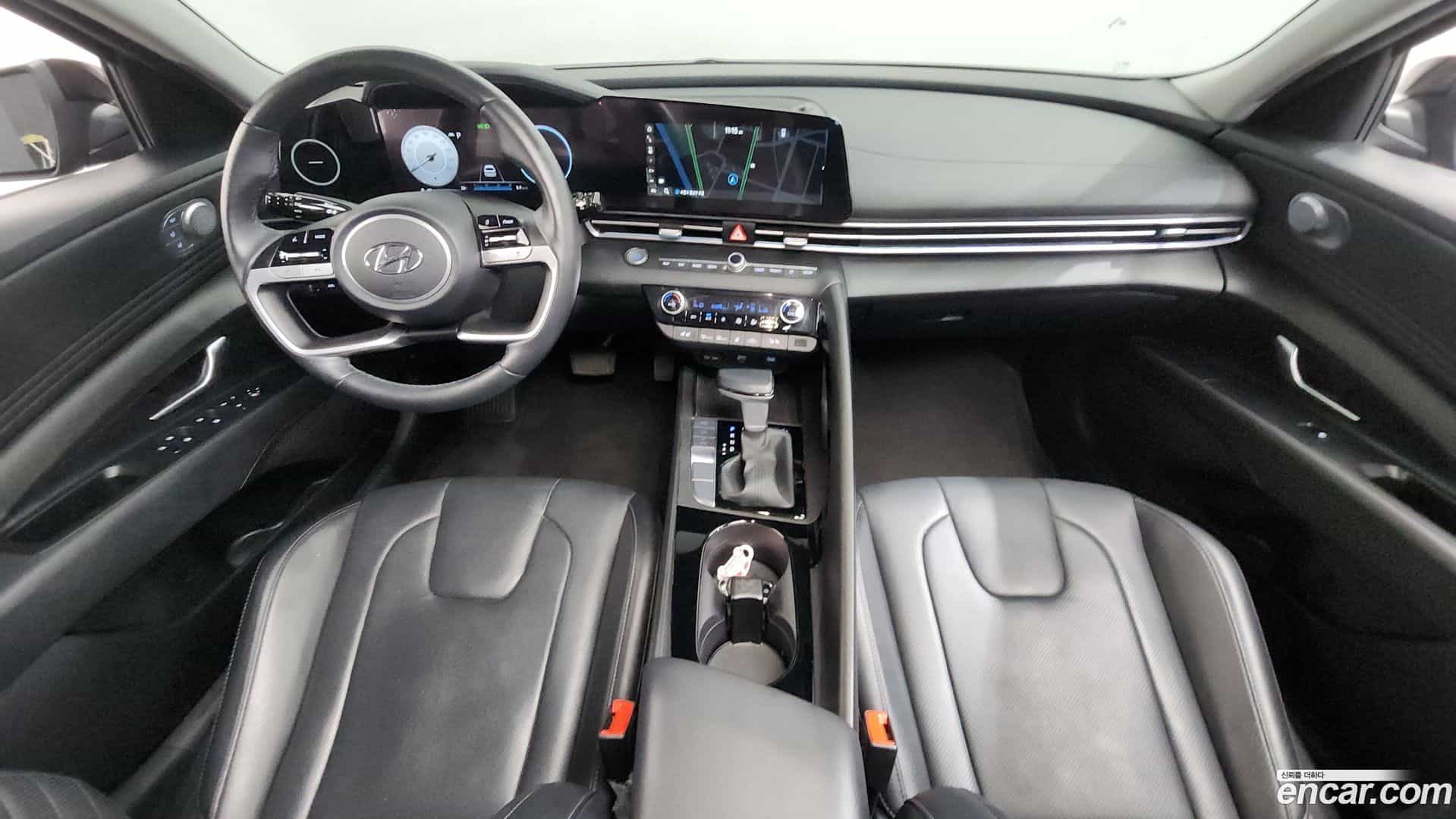 AVANTE Hyundai 2022.4-INNER-007