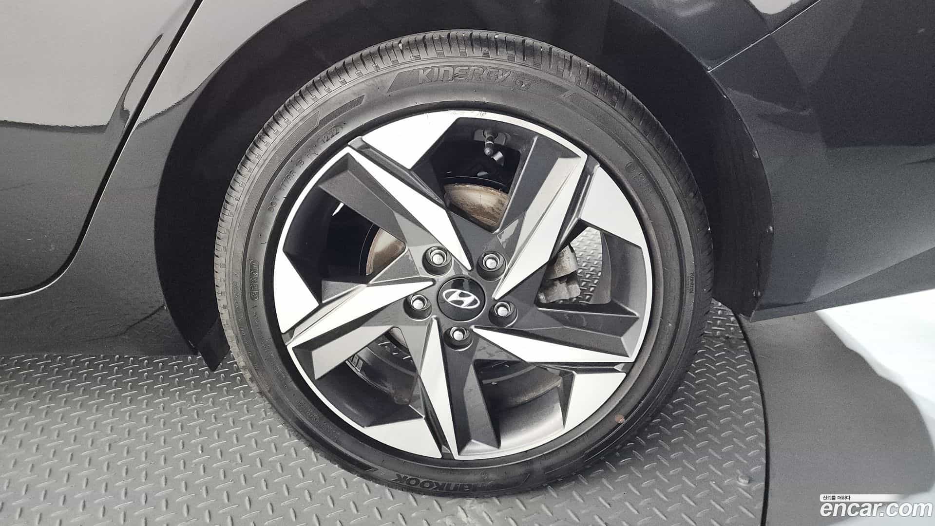 AVANTE Hyundai 2022.4-OUTER-031