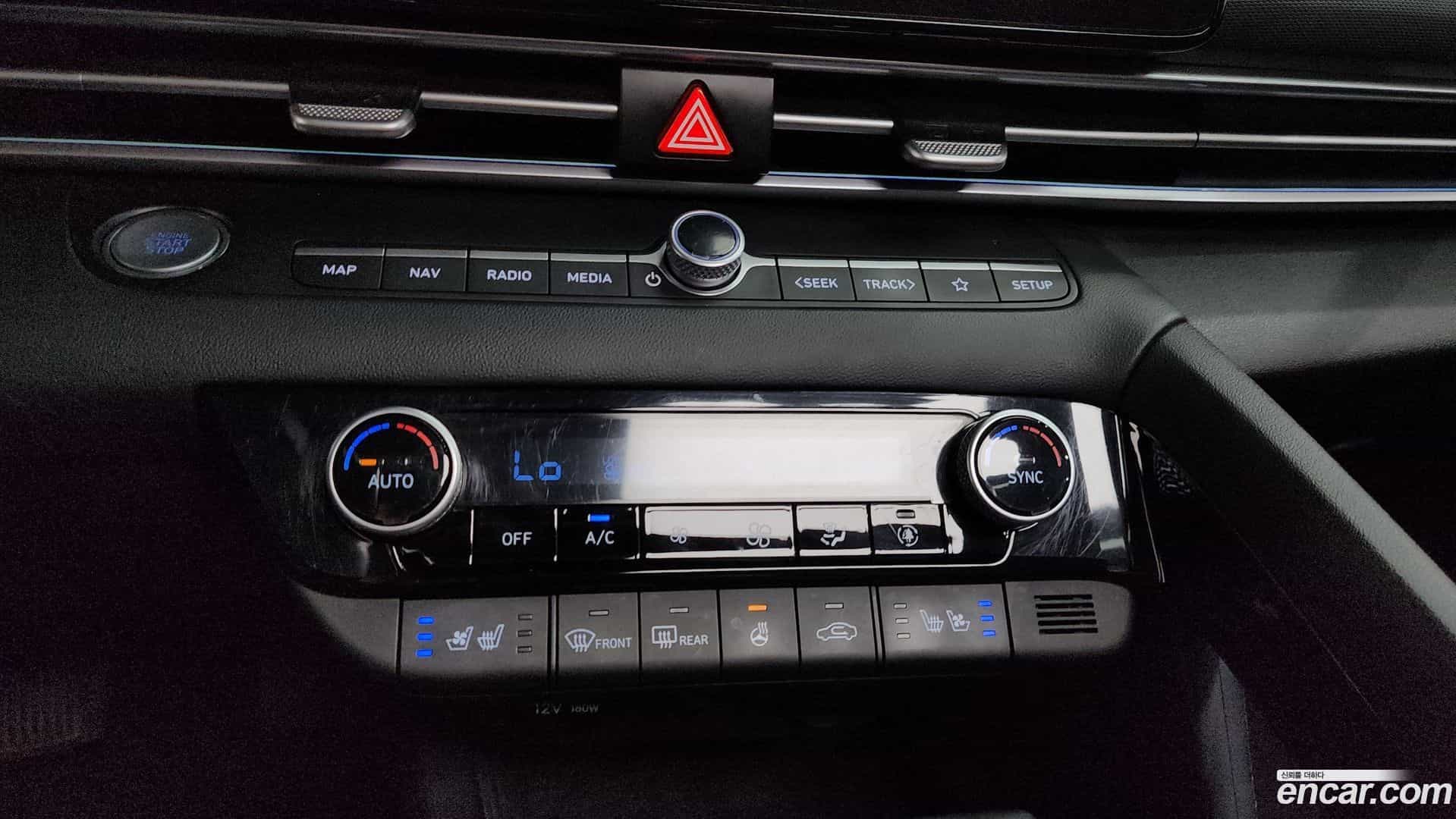 AVANTE Hyundai 2022.4-OPTION-044