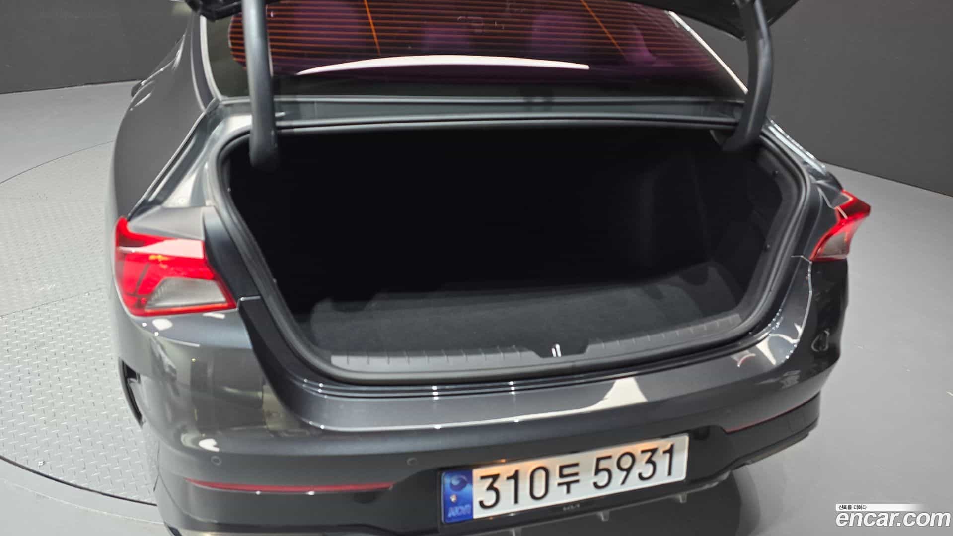 K5 Kia 2021.0-OPTION-024