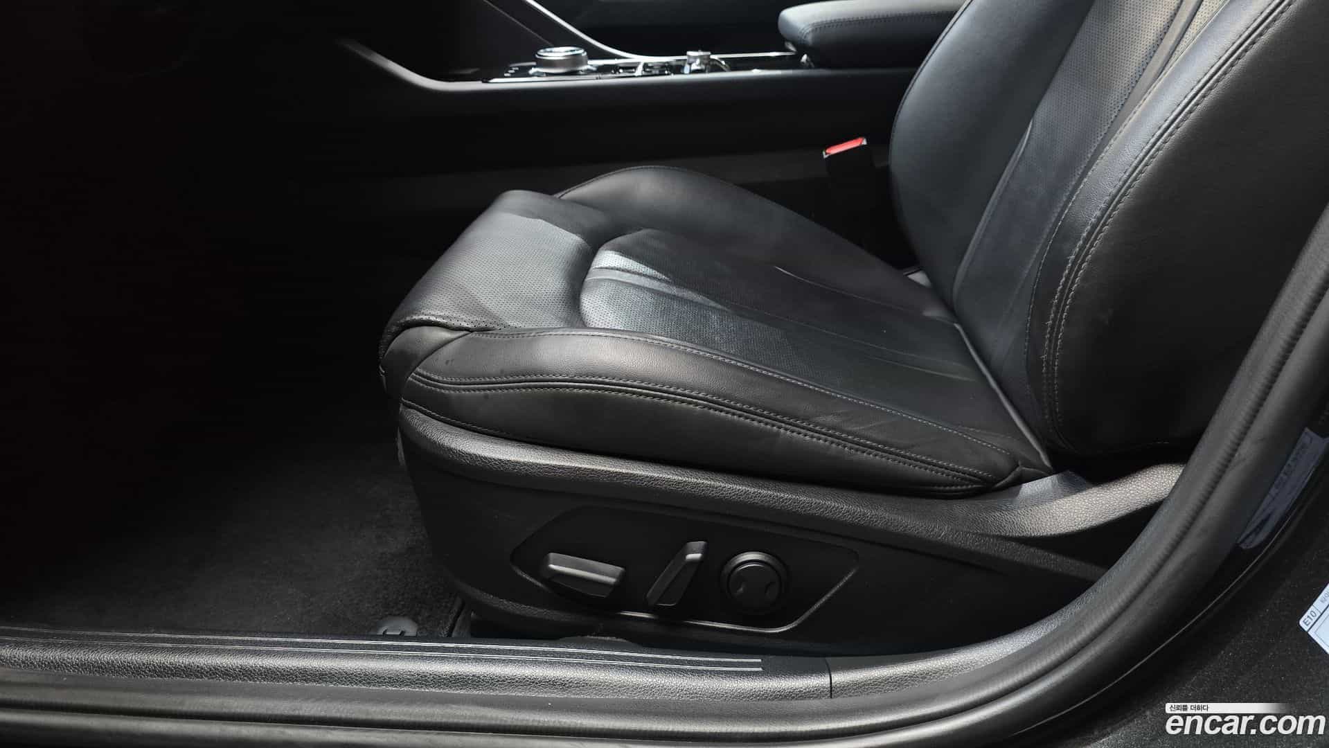 K5 Kia 2021.0-OPTION-044