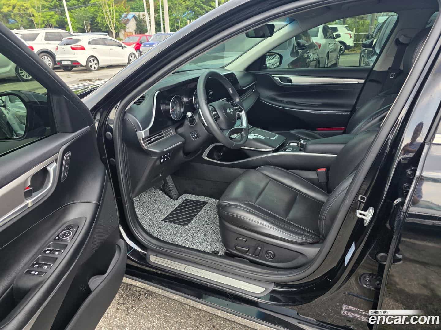 Grandeur Hyundai 2021.1-INNER-007