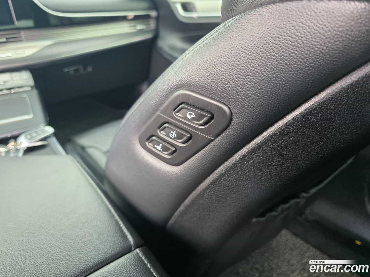 Grandeur Hyundai 2021.1-OPTION-015