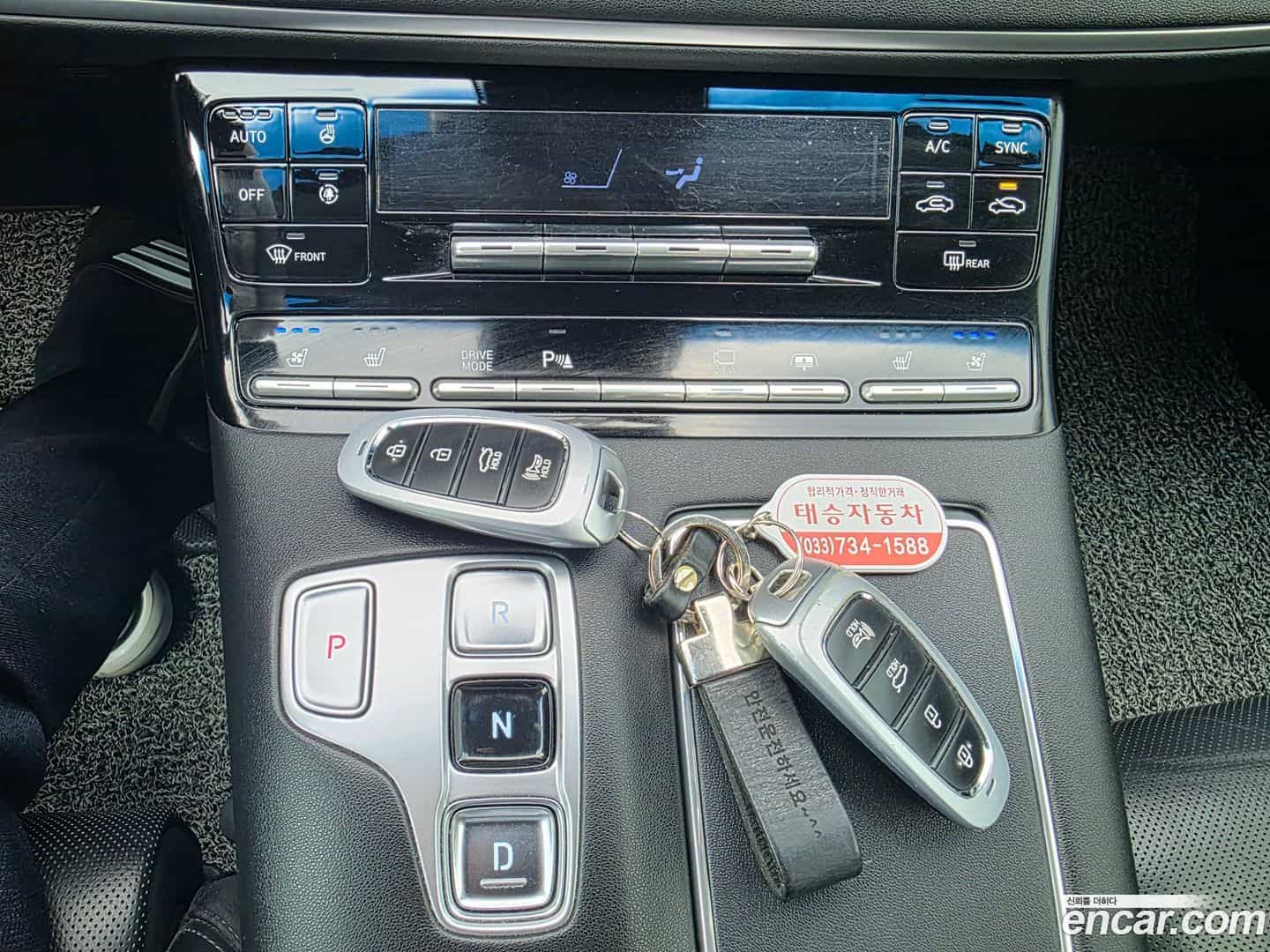 Grandeur Hyundai 2021.1-OPTION-016