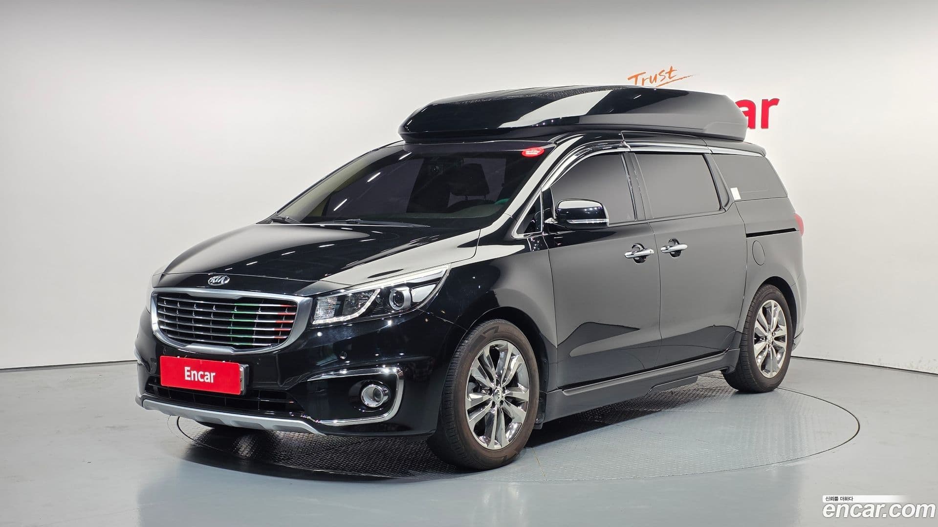 Main__Slider__Photo:Canival Kia 2015.10-0