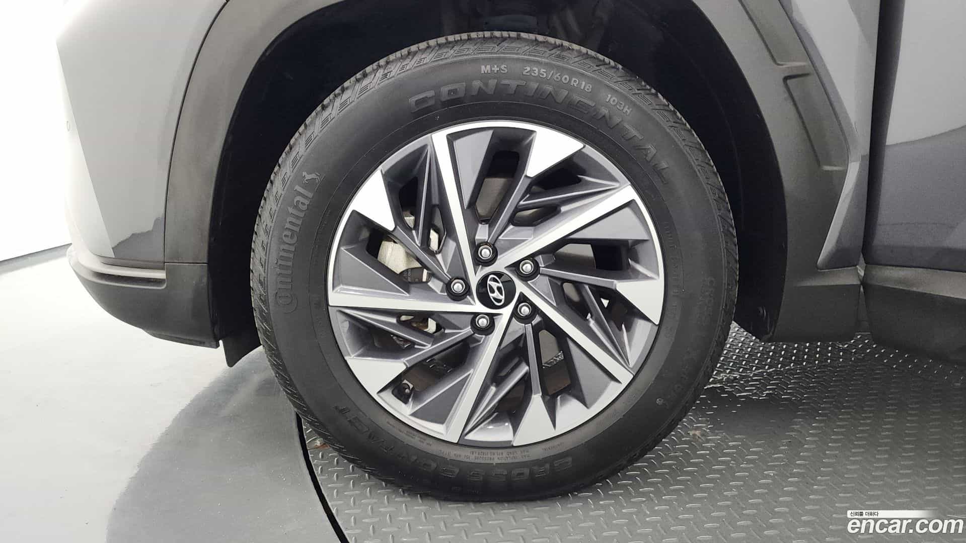 Tucson Hyundai 2022.1-OUTER-005