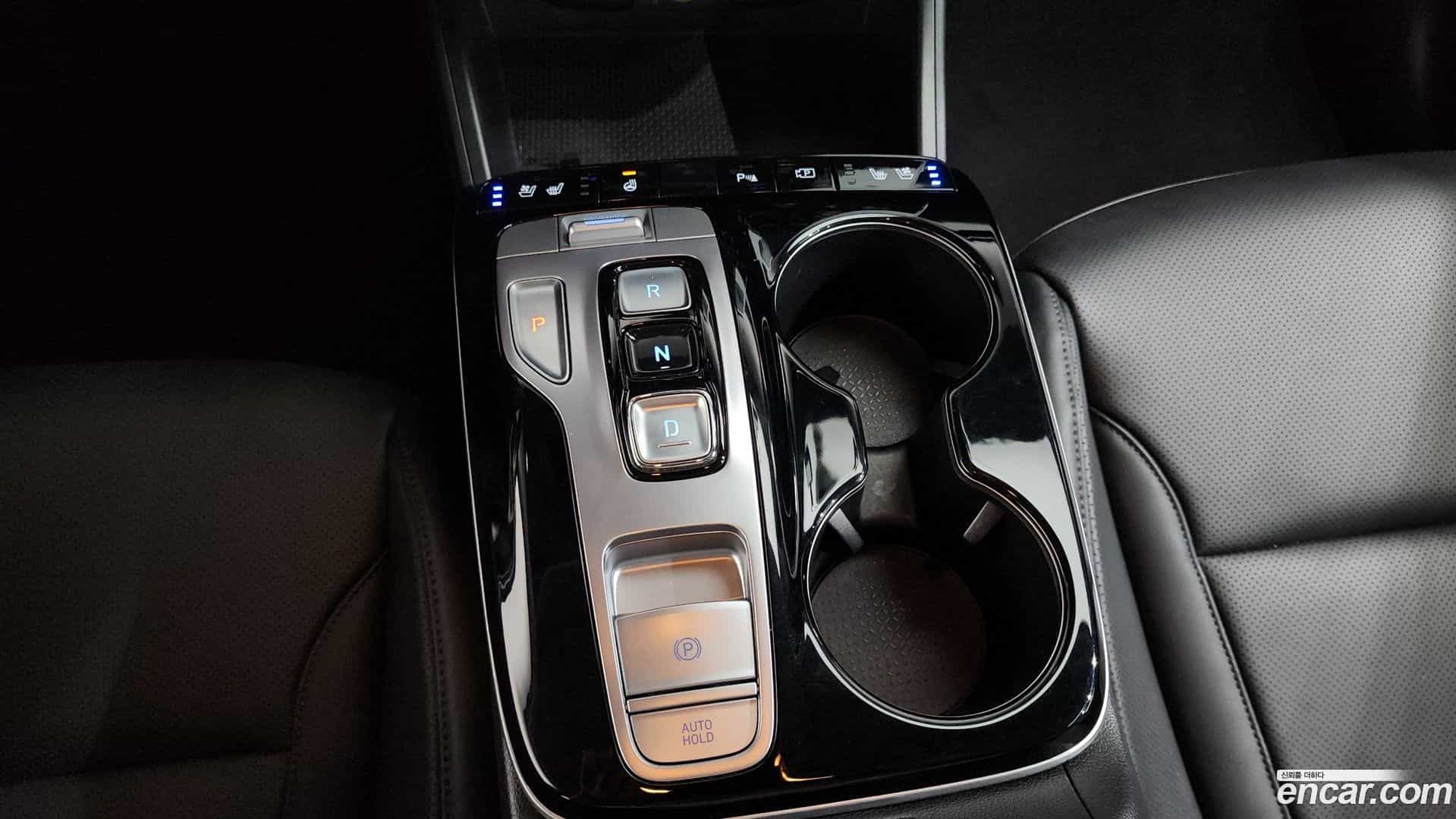 Tucson Hyundai 2022.1-INNER-009