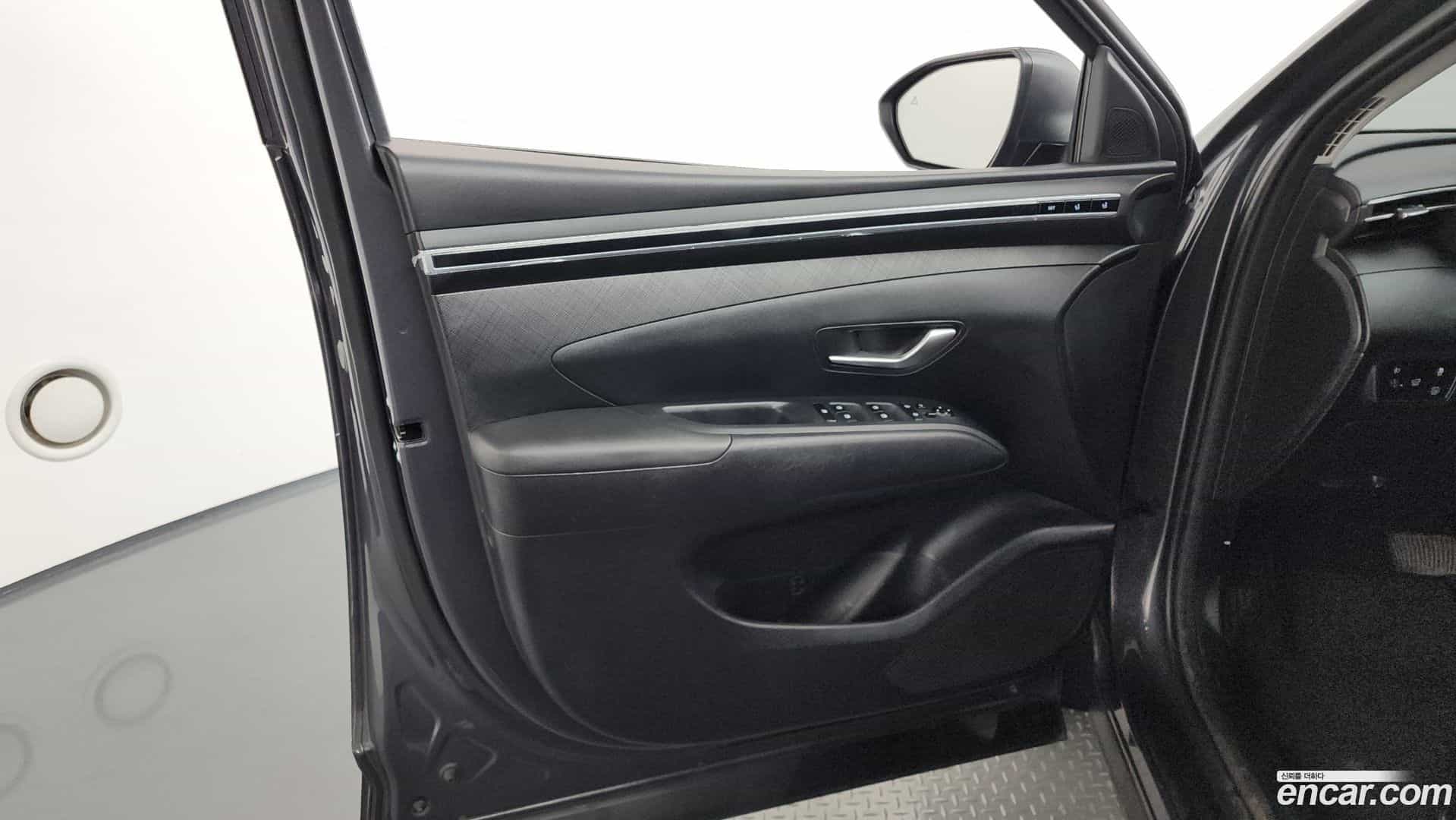 Tucson Hyundai 2022.1-INNER-034