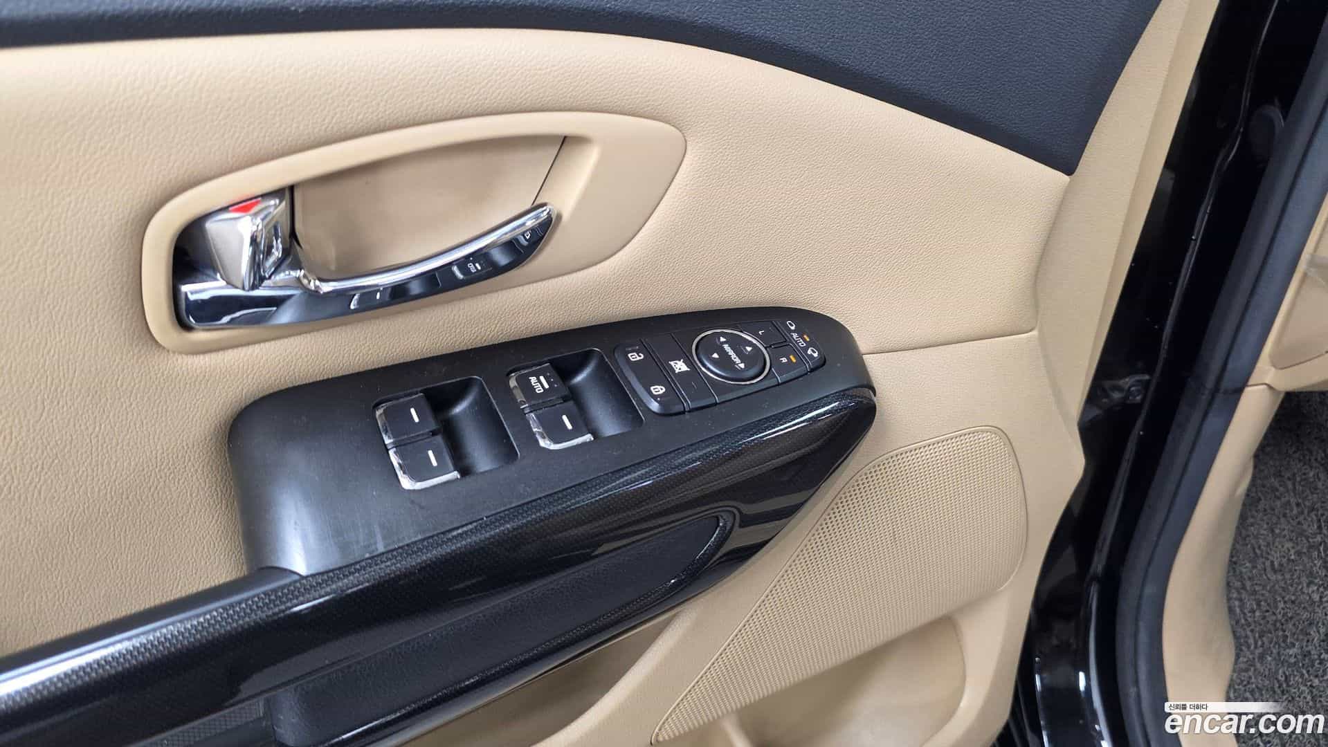 Canival Kia 2016.6-OPTION-042